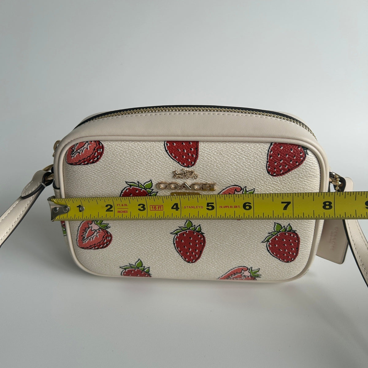 Coach Jamie Strawberry Chalk White Pebbled Leather Camera Bag Excellent8