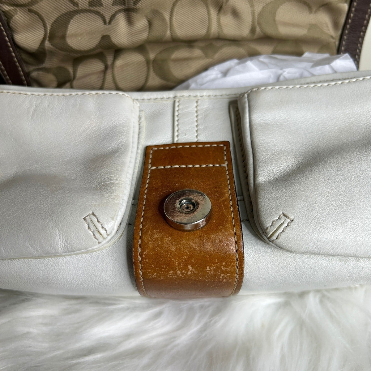 Coach Soho Buckle Flap White Tan Leather Shoulder Bag GOOD6
