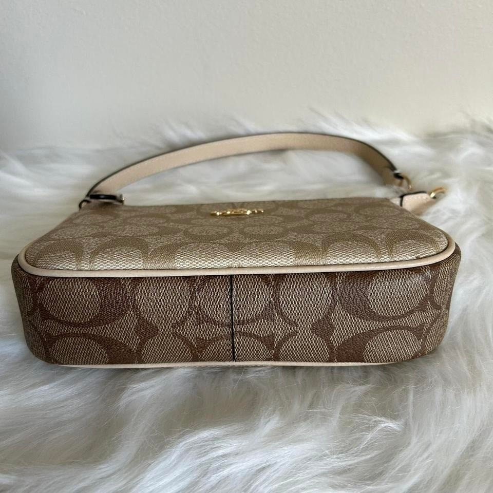 Coach Nolita 19 Light Khaki Ivory Signature Canvas Wristlet Bag Excellent2