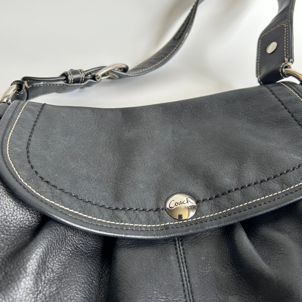 Coach Soho Pleated Flap Black Pebbled Leather Shoulder Bag Good9