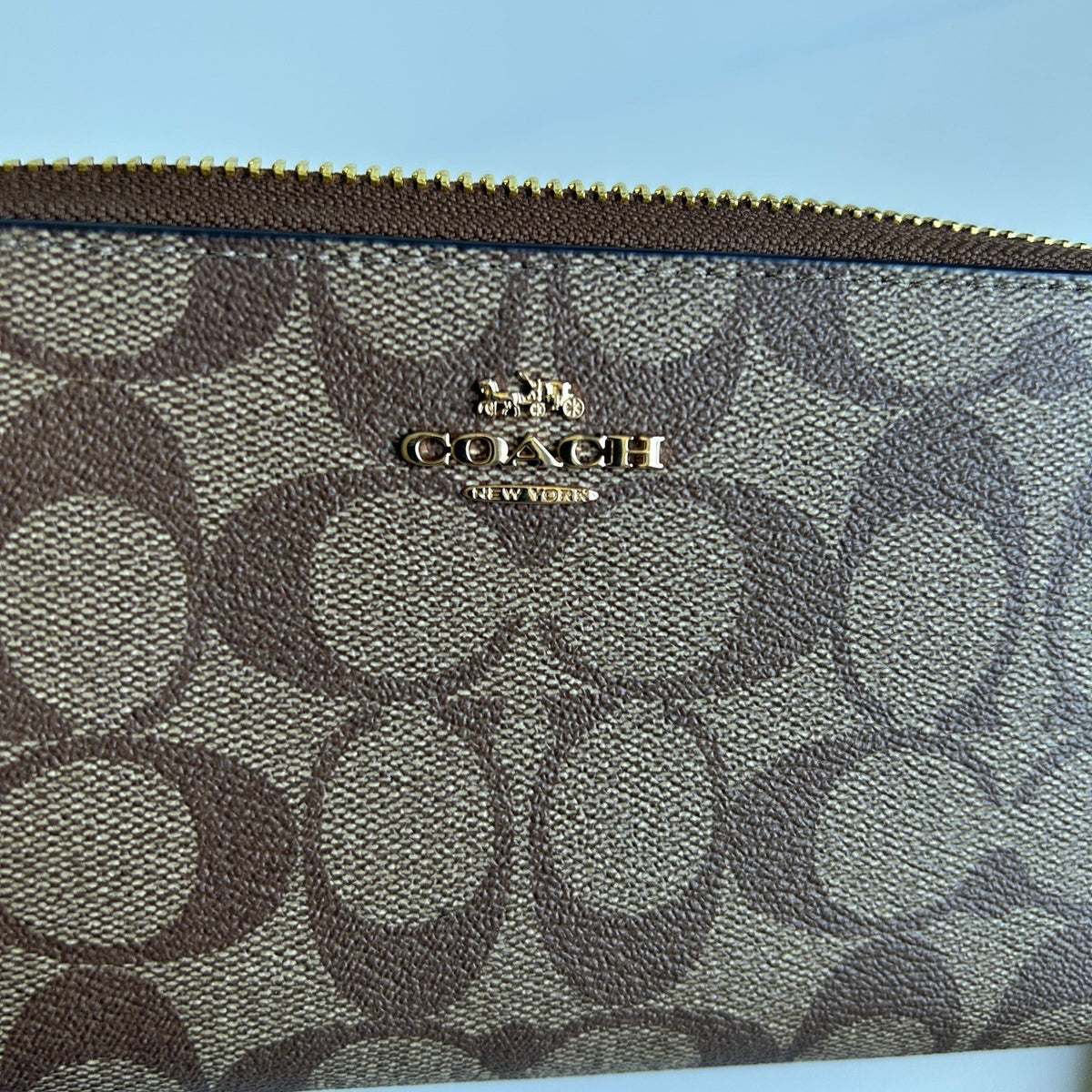 Coach Long Zip Around Wallet Brown Tan Signature Canvas Wristlet Excellent4