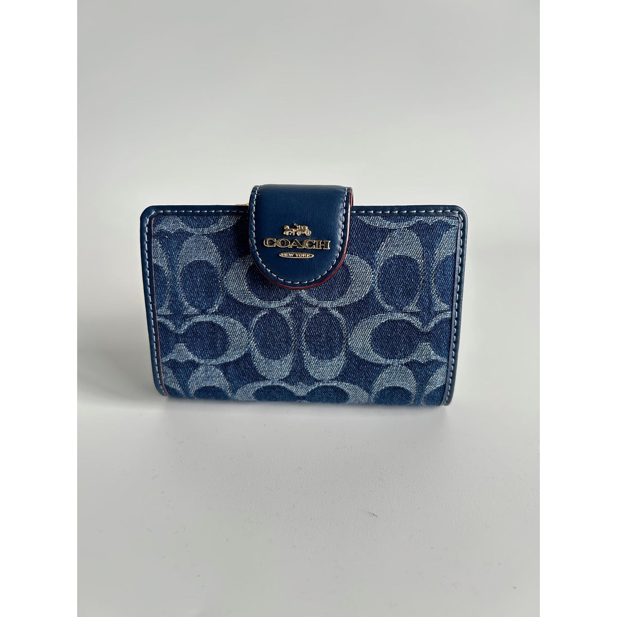 Coach Medium Corner Zip Wallet Navy Blue Signature Chambray Leather Excellent0