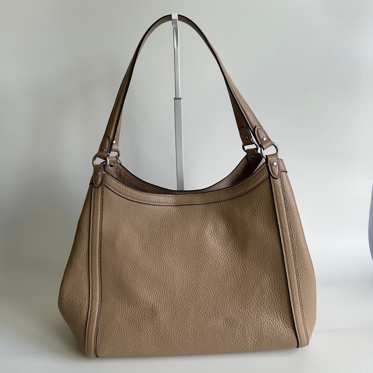 Coach Kristy Taupe Pebbled Leather Shoulder Bag Excellent1