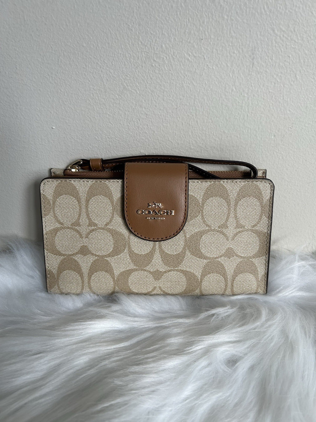 Coach Tech Phone Wallet Khaki Saddle Signature Canvas C2874 NWT0