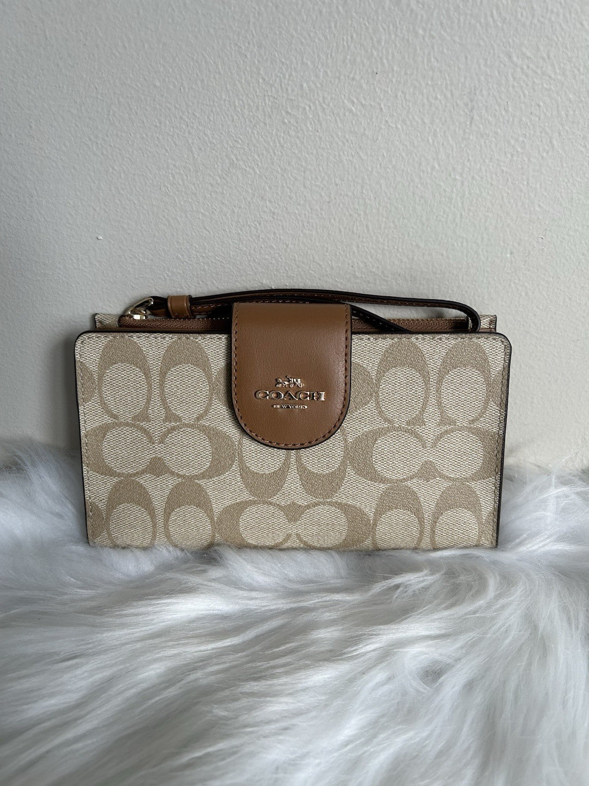 Coach Tech Phone Wallet Khaki Saddle Signature Canvas C2874 NWT0