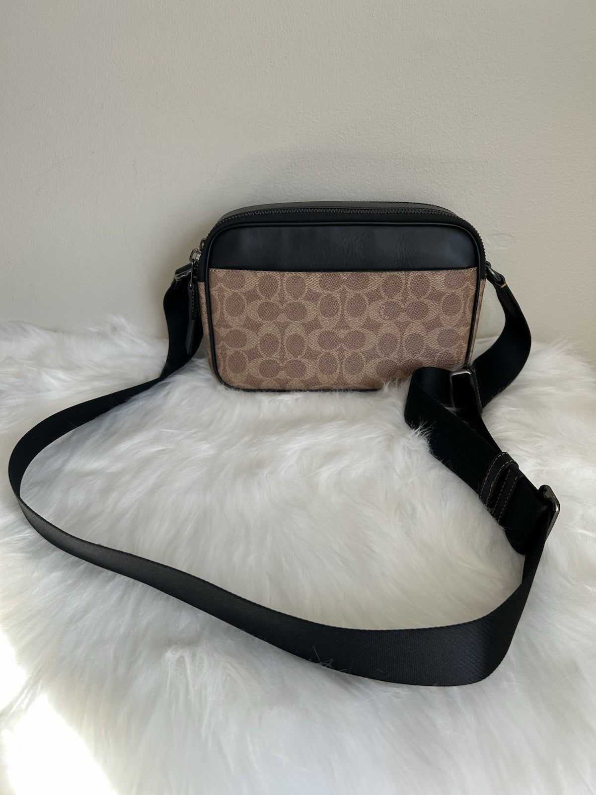 Coach Graham Tan Black Signature Canvas Leather Crossbody Bag Excellent2