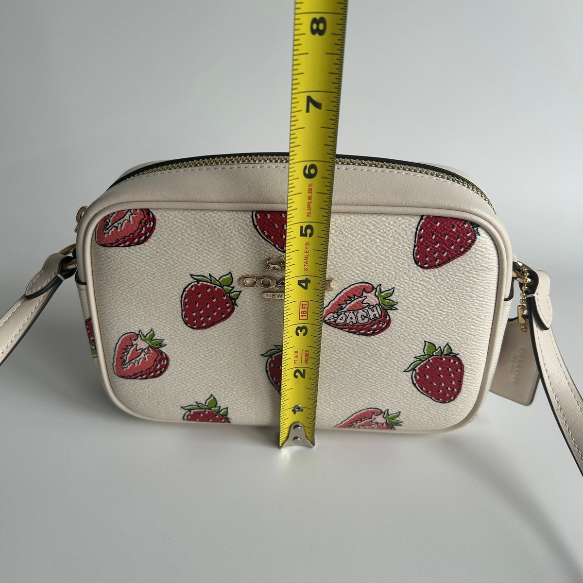 Coach Jamie Strawberry Chalk White Pebbled Leather Camera Bag Excellent9
