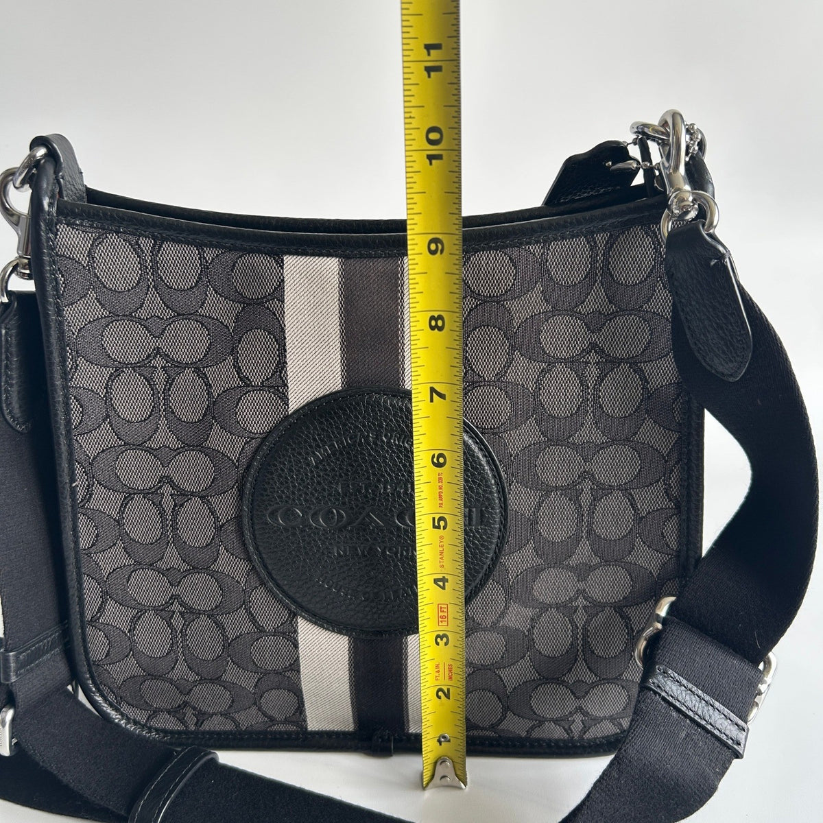 Coach Dempsey File Bag Charcoal Signature Jacquard Leather Crossbody Excellent5