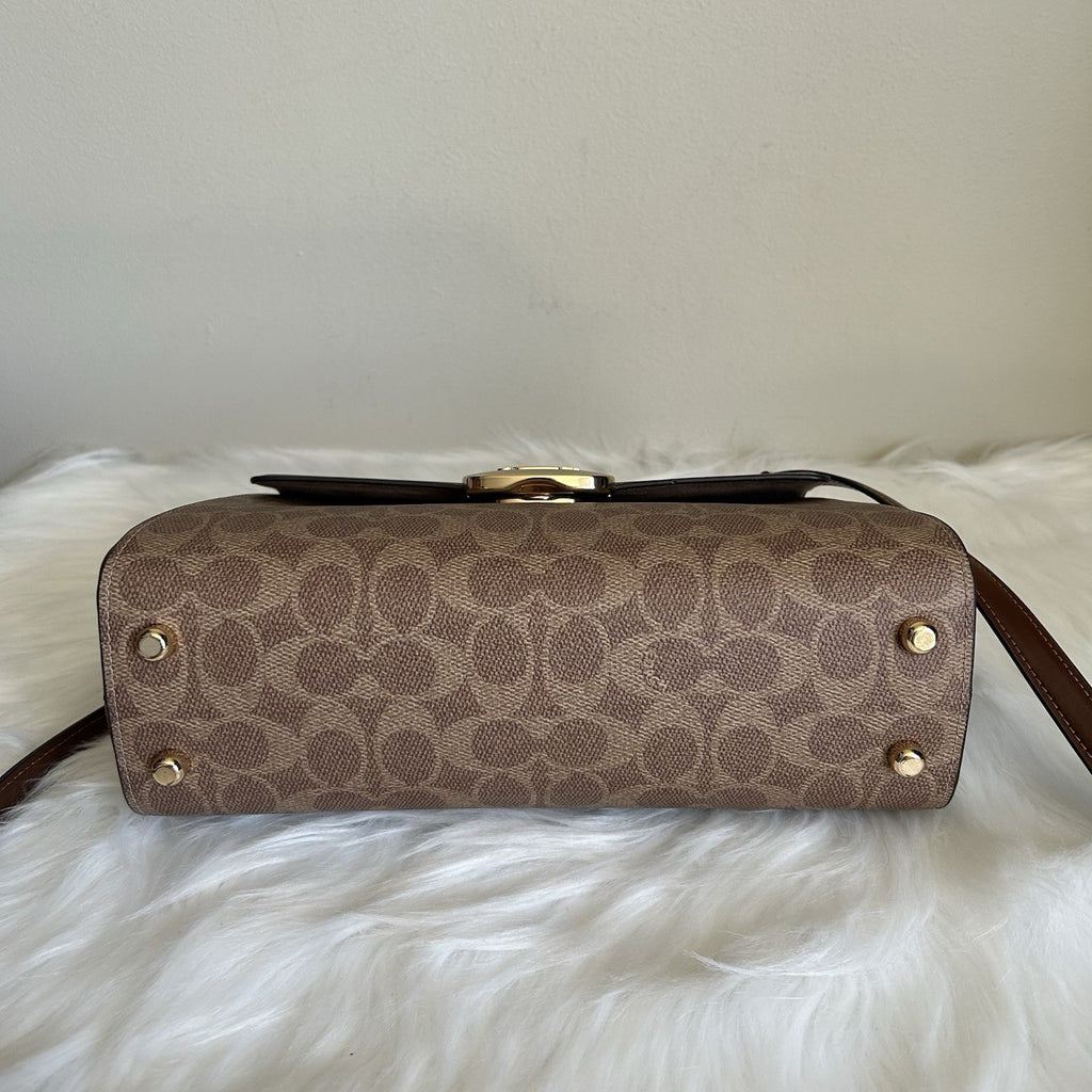 Coach Eliza Brown Signature Canvas Leather Shoulder Bag Excellent3