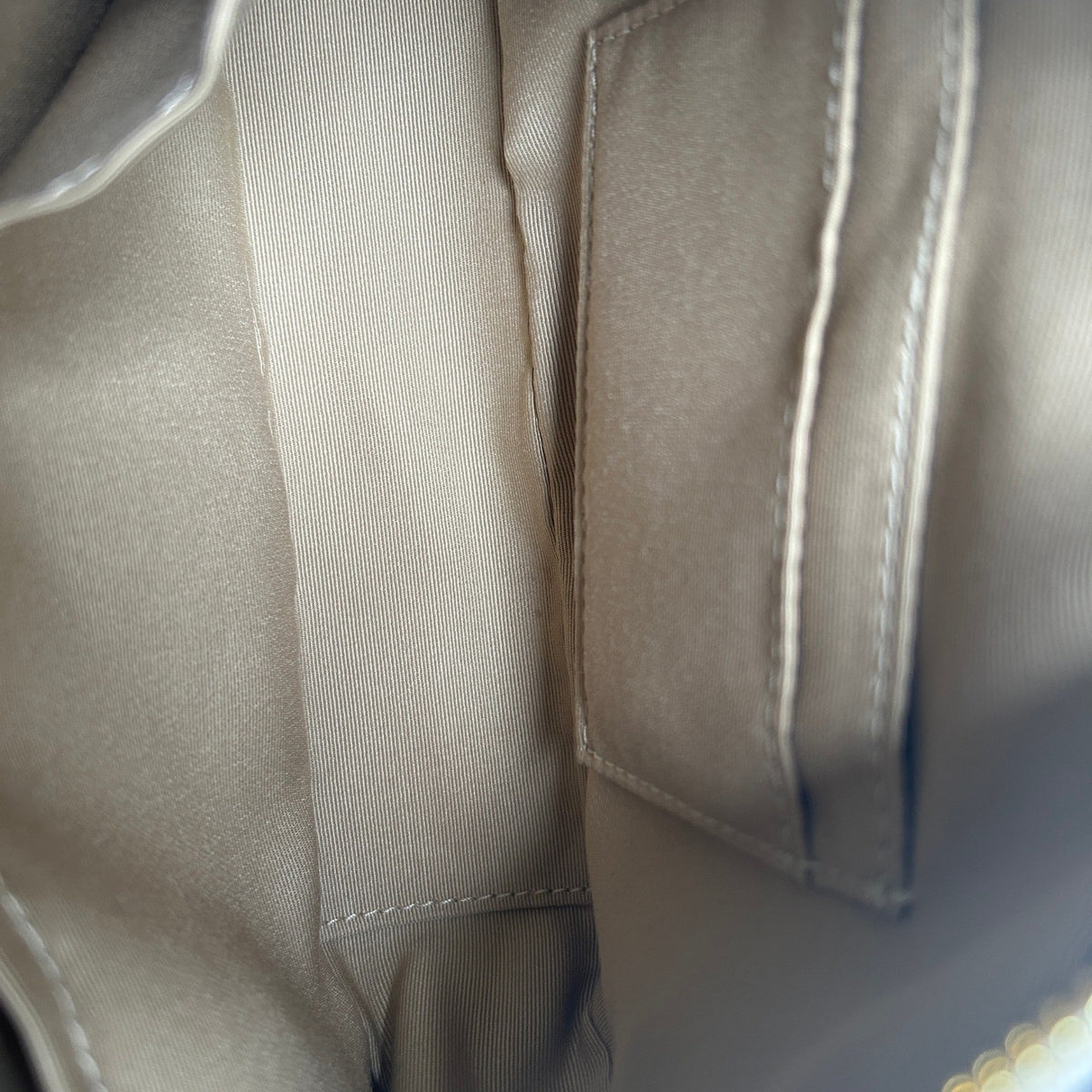 Coach Jamie Strawberry Chalk White Pebbled Leather Camera Bag Excellent6