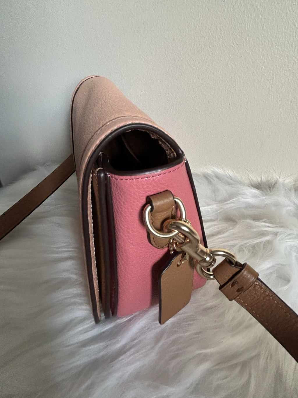 Coach Saddle Bag Pink Tan Pebbled Leather Crossbody Bag Excellent3
