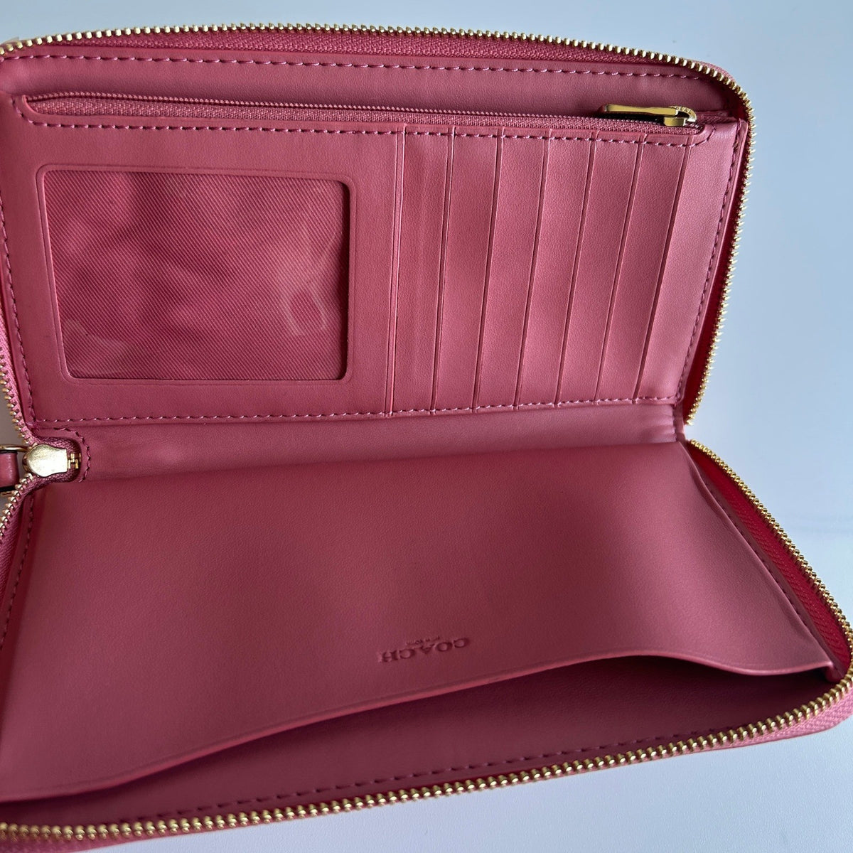 Coach Dempsey Pink Signature Jacquard Stripe Phone Wallet C9073 Good2