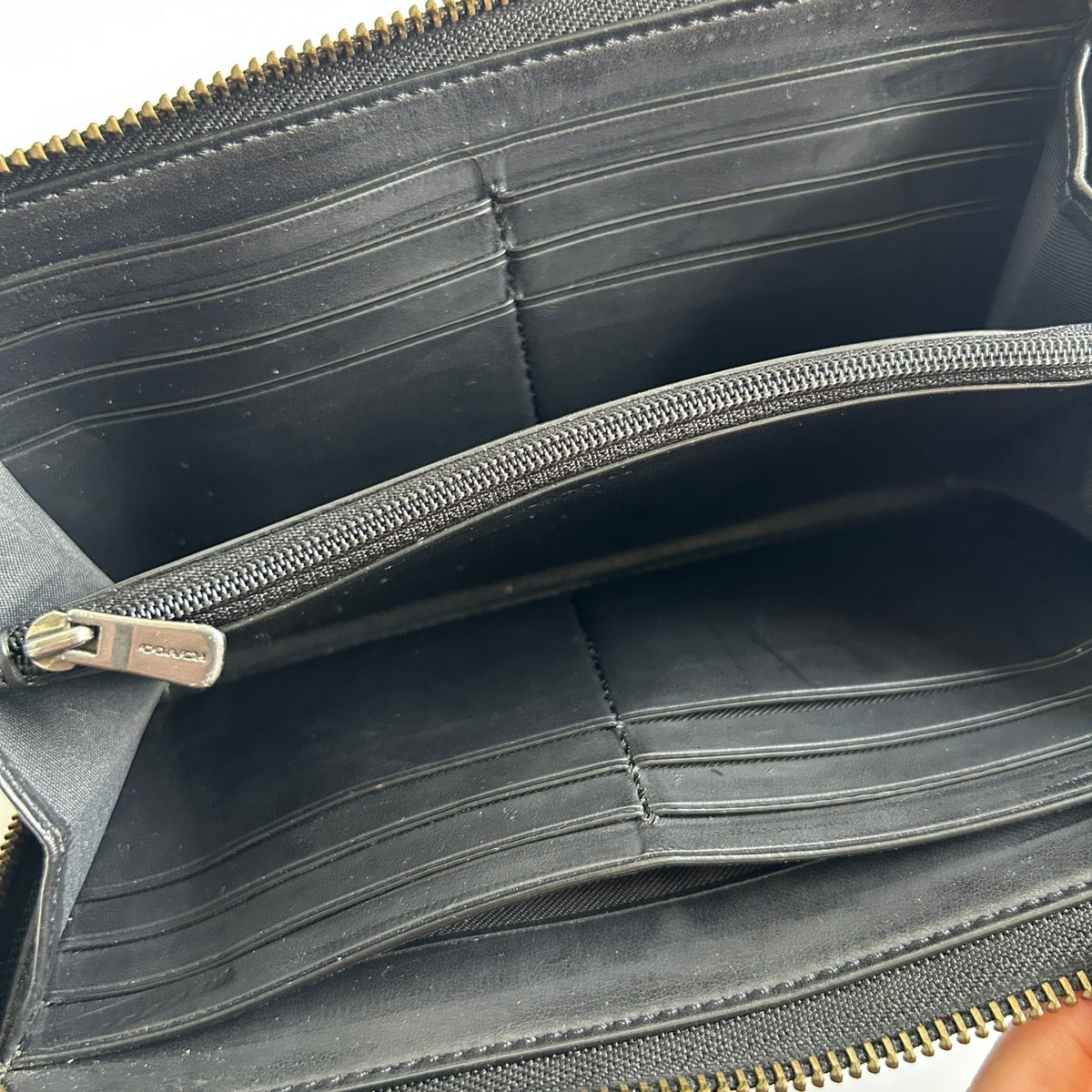 Coach Harley Hobo Iridescent Leather Bag Wallet Set F24352 Good6