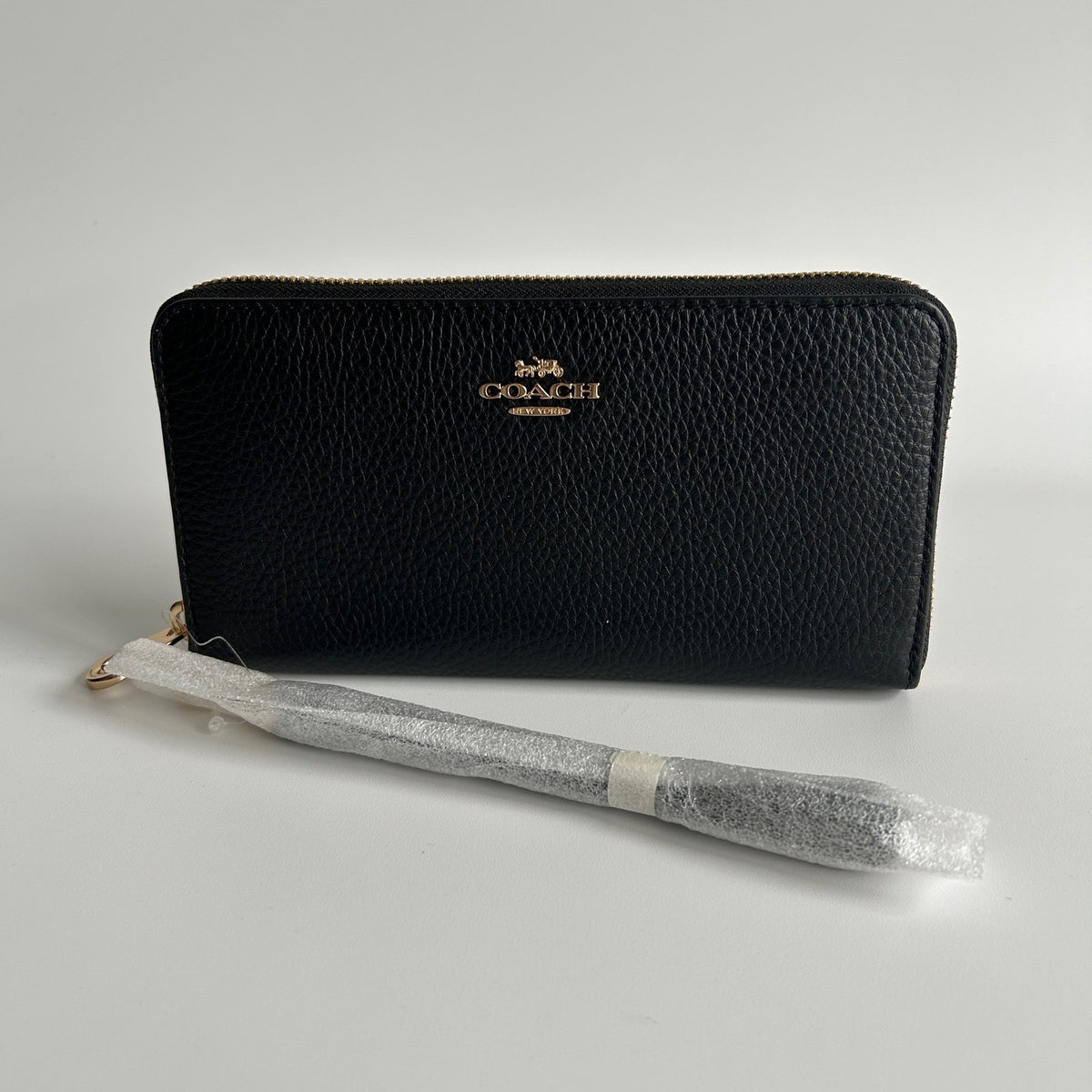 Coach Long Zip Around Black Pebbled Leather Wallet C4451 NEW0
