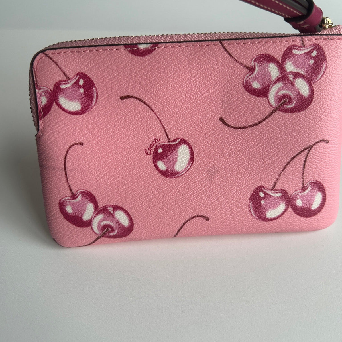 Coach Corner Zip Wristlet Flower Pink Cherry Print Canvas Bag CR819