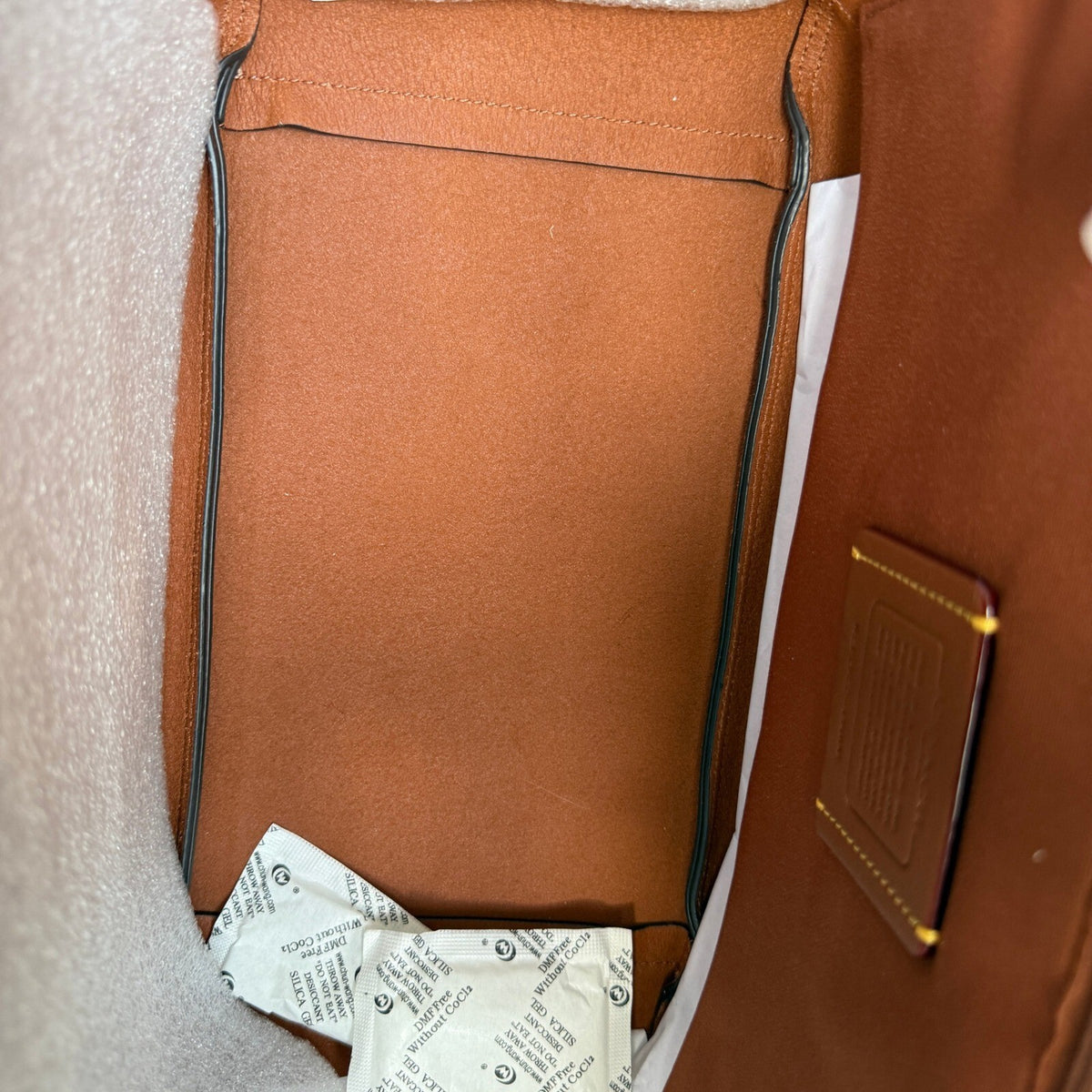 Coach Hadley Turnlock Tote Tan Gold Leather Bag CBH00