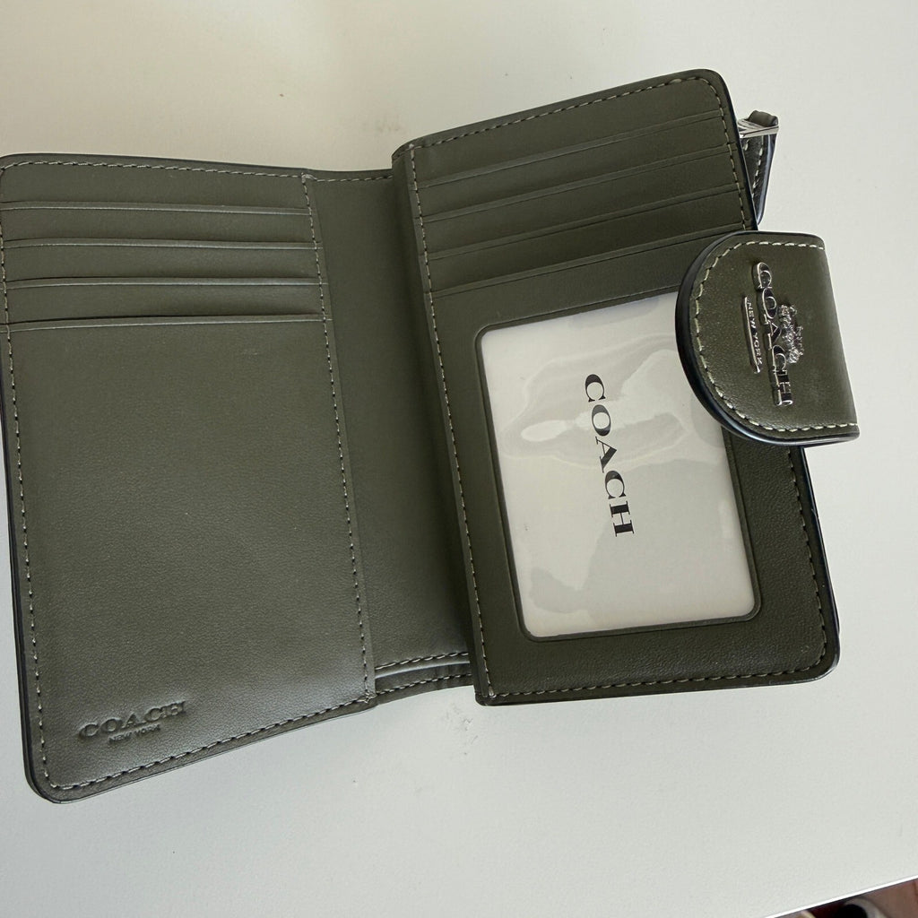 Coach Medium Corner Zip Bifold Wallet Olive Signature Canvas CT922