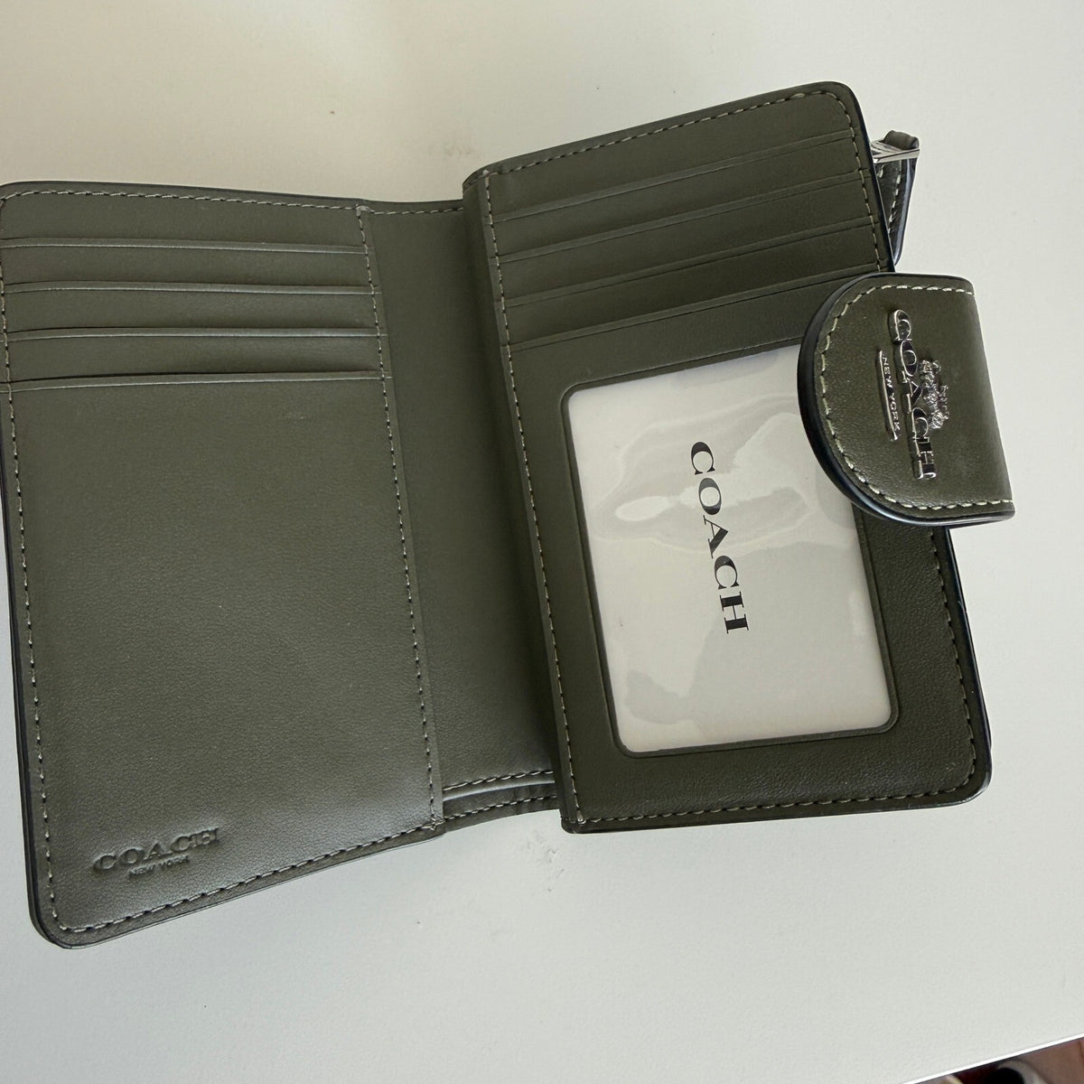 Coach Medium Corner Zip Bifold Wallet Olive Signature Canvas CT922