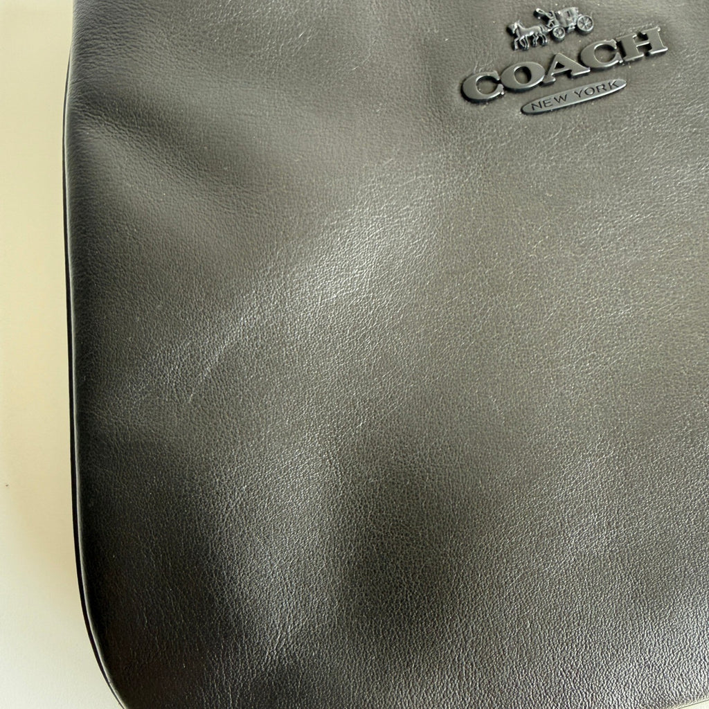 Coach Penelope Black Smooth Leather Shoulder Bag CP101