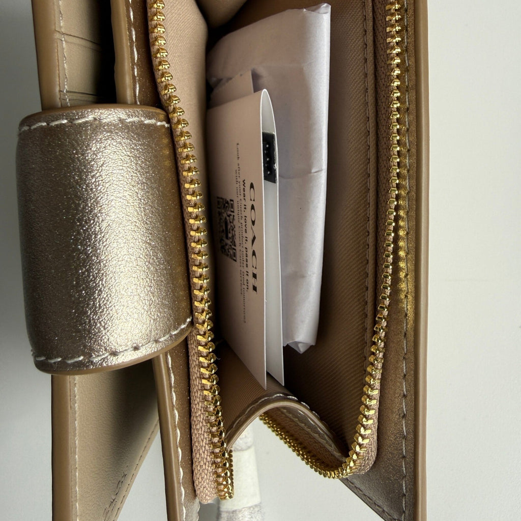 Coach Medium Corner Zip Wallet Light Champagne Pearlized Leather CW528