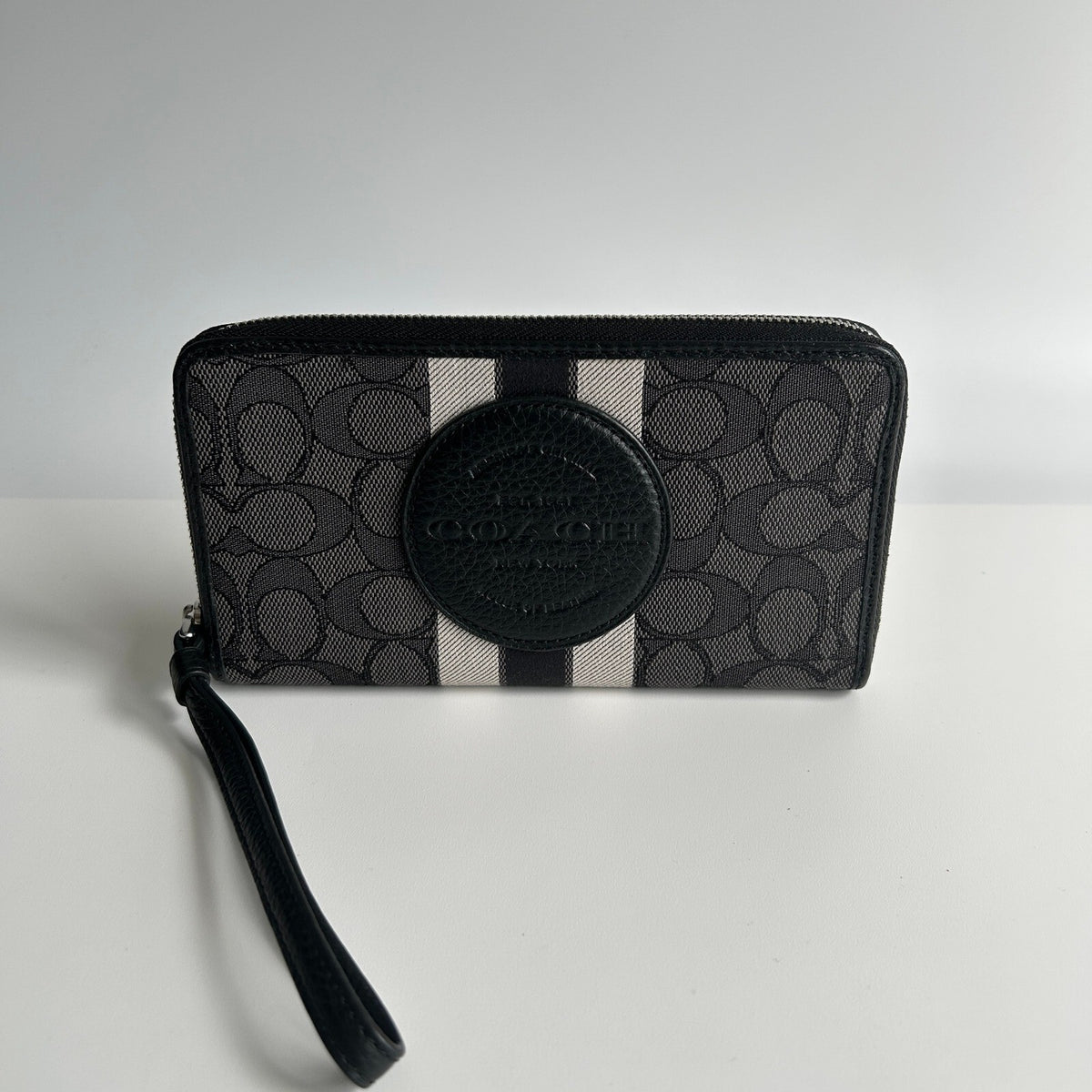 Coach Dempsey Black Smoke Multi Canvas Phone Wallet Wristlet C9073