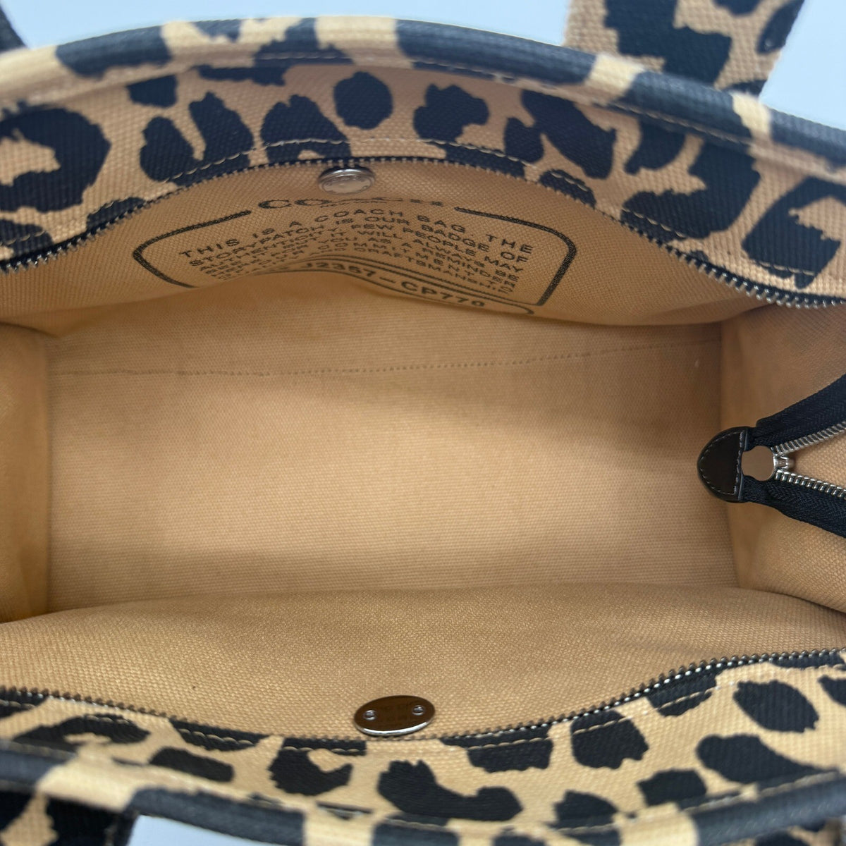 Coach Cargo Tote 26 Leopard Print Canvas Bag CP770 Crossbody Handbag