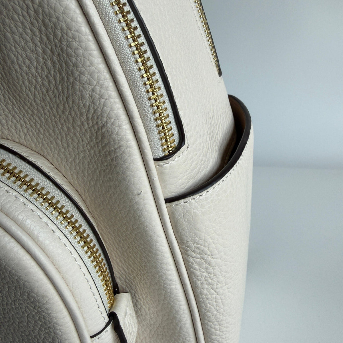 Coach Court Backpack Chalk White Pebble Leather Bag 5666
