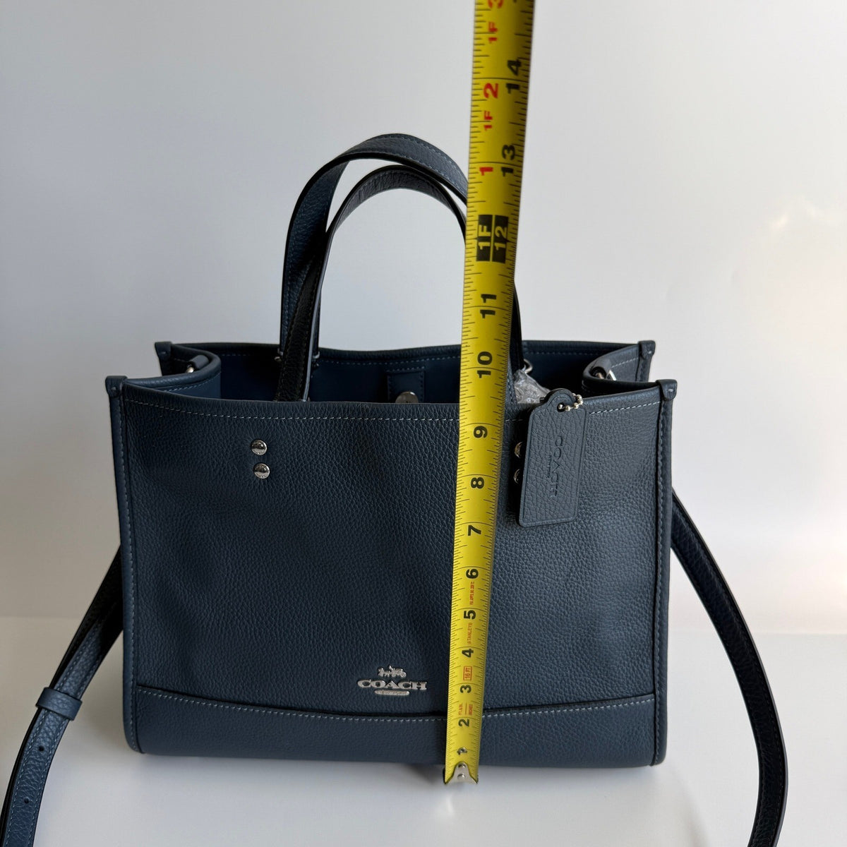 Coach Dempsey Carryall Tote 22 Denim Blue Pebble Leather Bag C0976