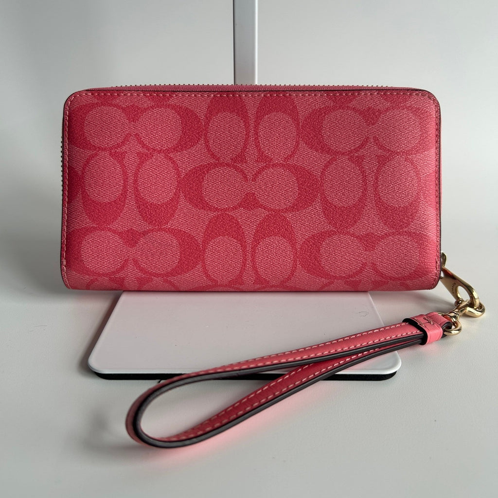Coach Long Zip Around Wallet Pink Signature Canvas Wristlet C4452