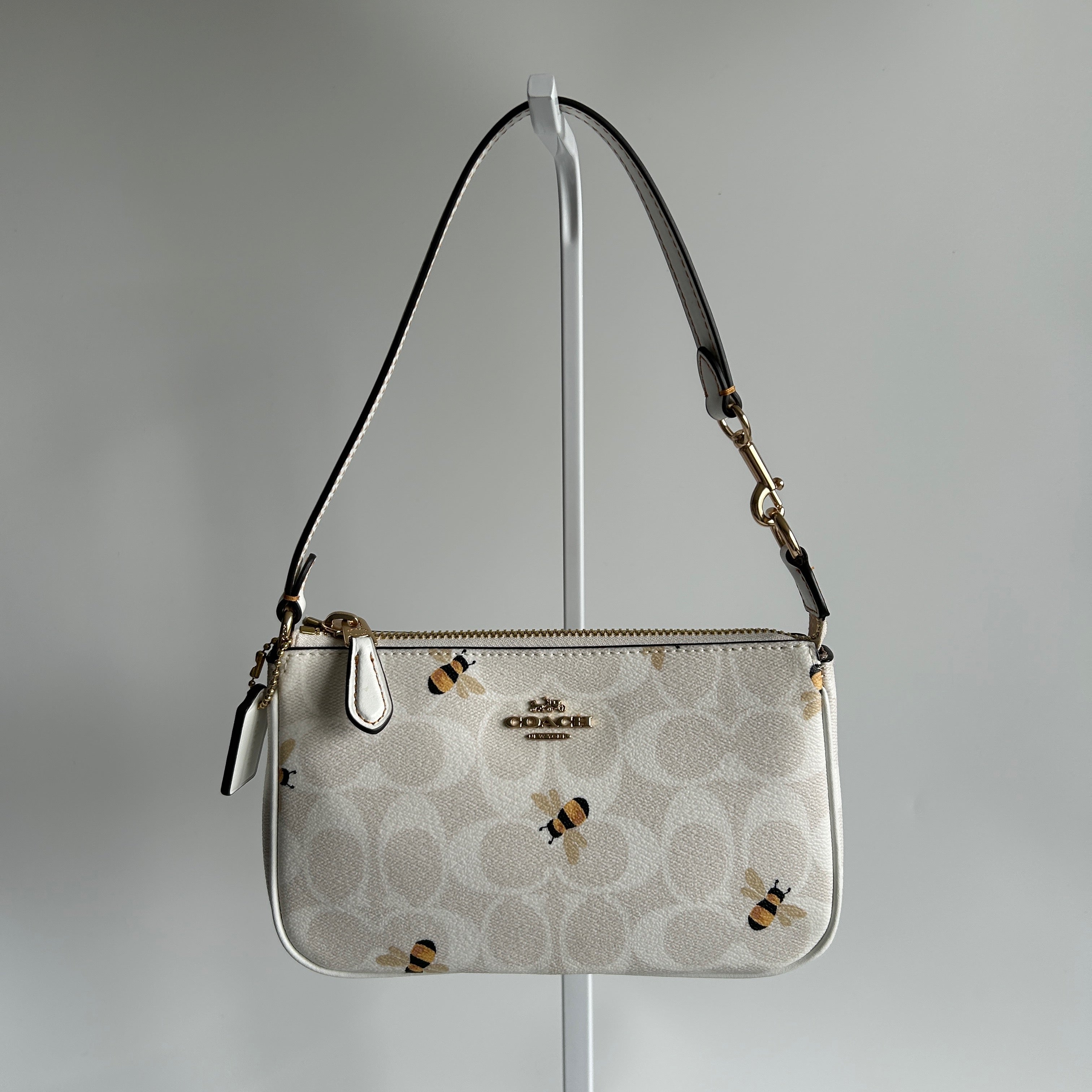 Coach Nolita 19 Bee Print Chalk White Signature Canvas Bag Excellent