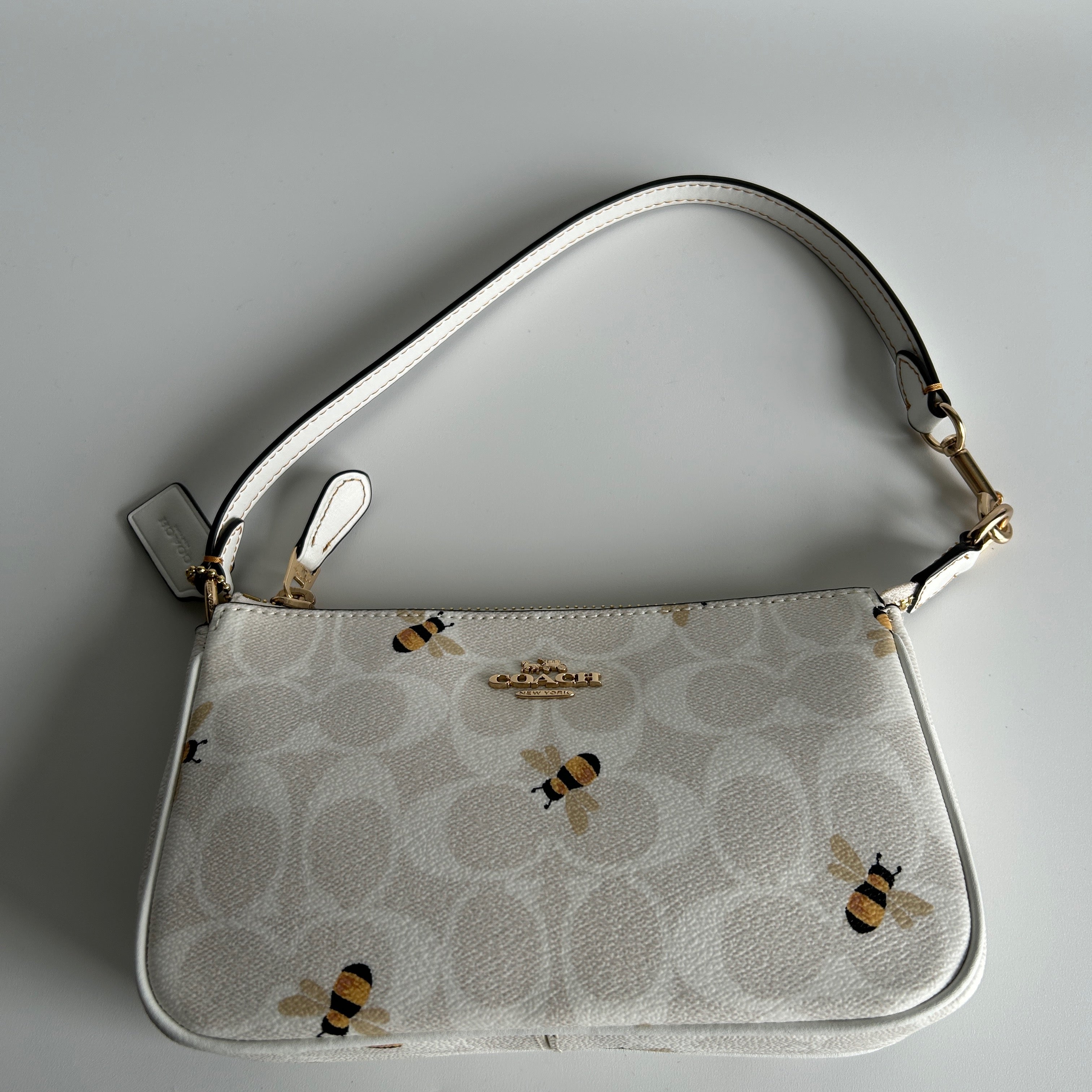 Coach Nolita 19 Bee Print Chalk White Signature Canvas Bag Excellent