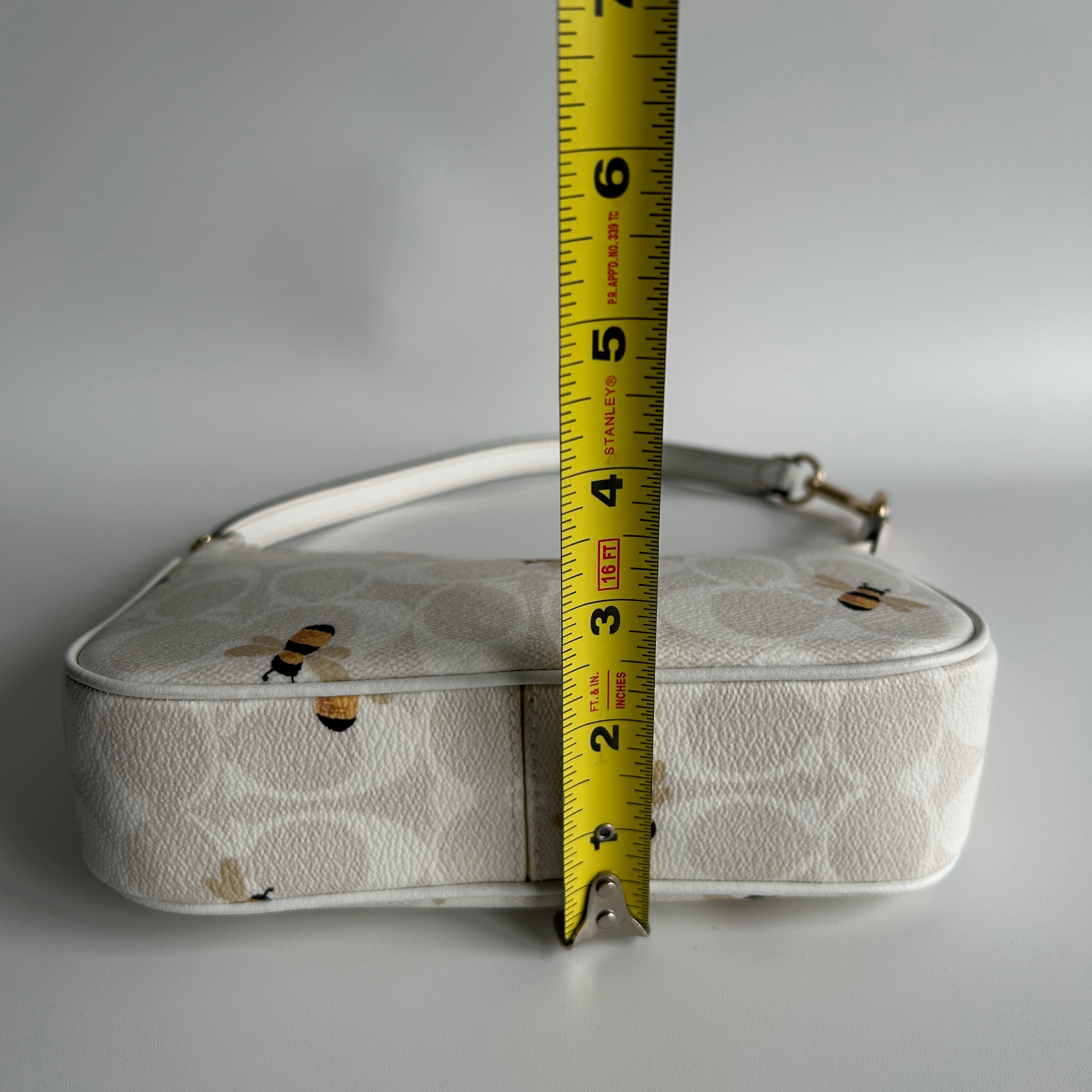 Coach Nolita 19 Bee Print Chalk White Signature Canvas Bag Excellent