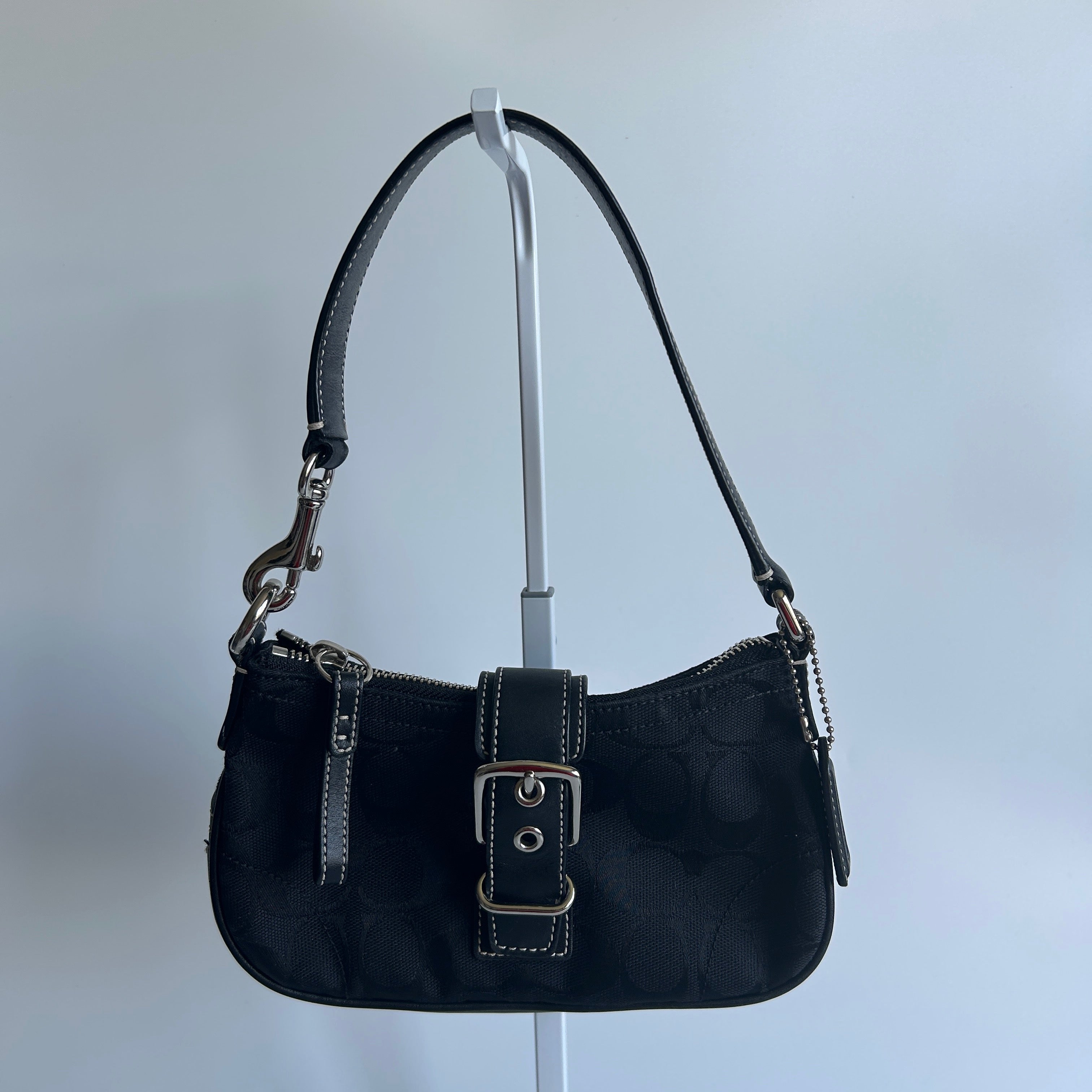 Coach Hamptons Soho Black Canvas Leather Demi Shoulder Bag Excellent
