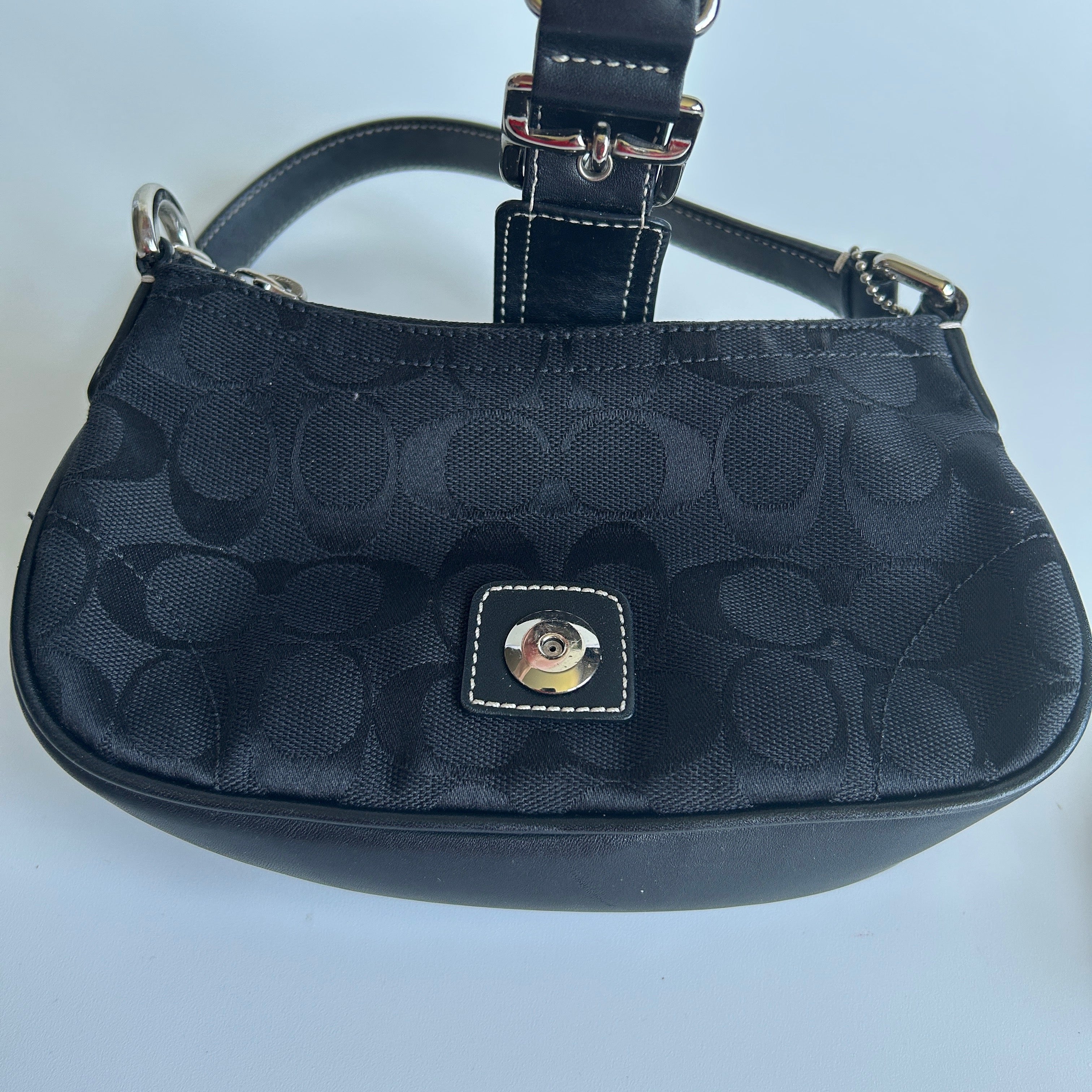 Coach Hamptons Soho Black Canvas Leather Demi Shoulder Bag Excellent