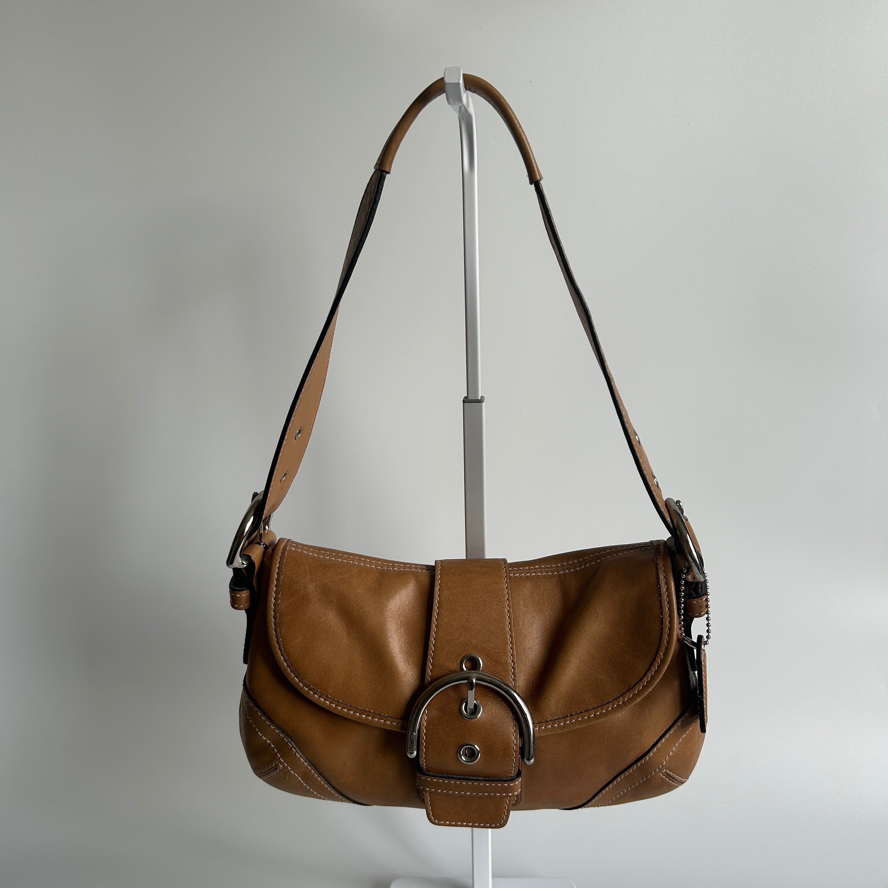 Coach Soho Tan Brown Leather Flap Shoulder Bag 9248 Good