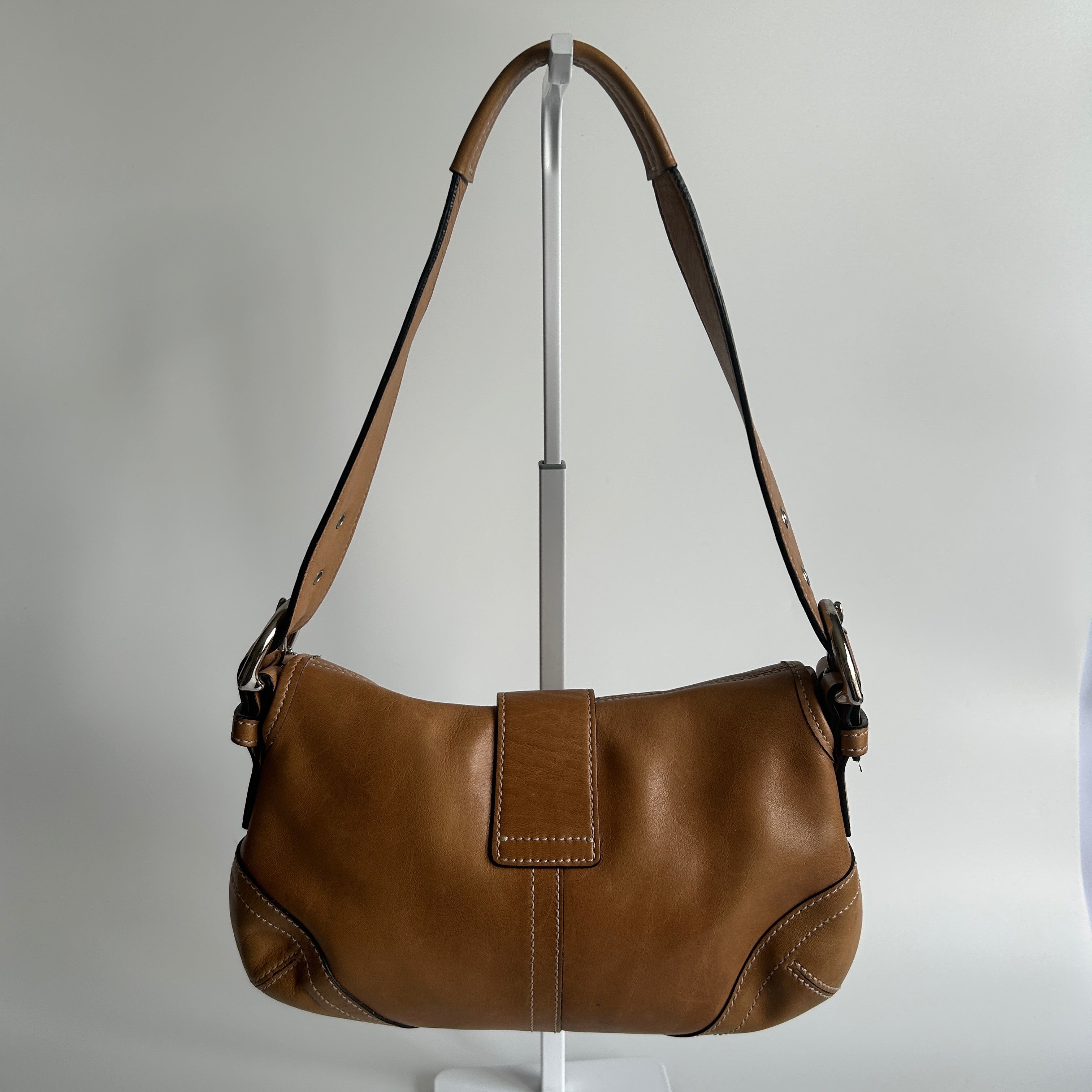Coach Soho Tan Brown Leather Flap Shoulder Bag 9248 Good