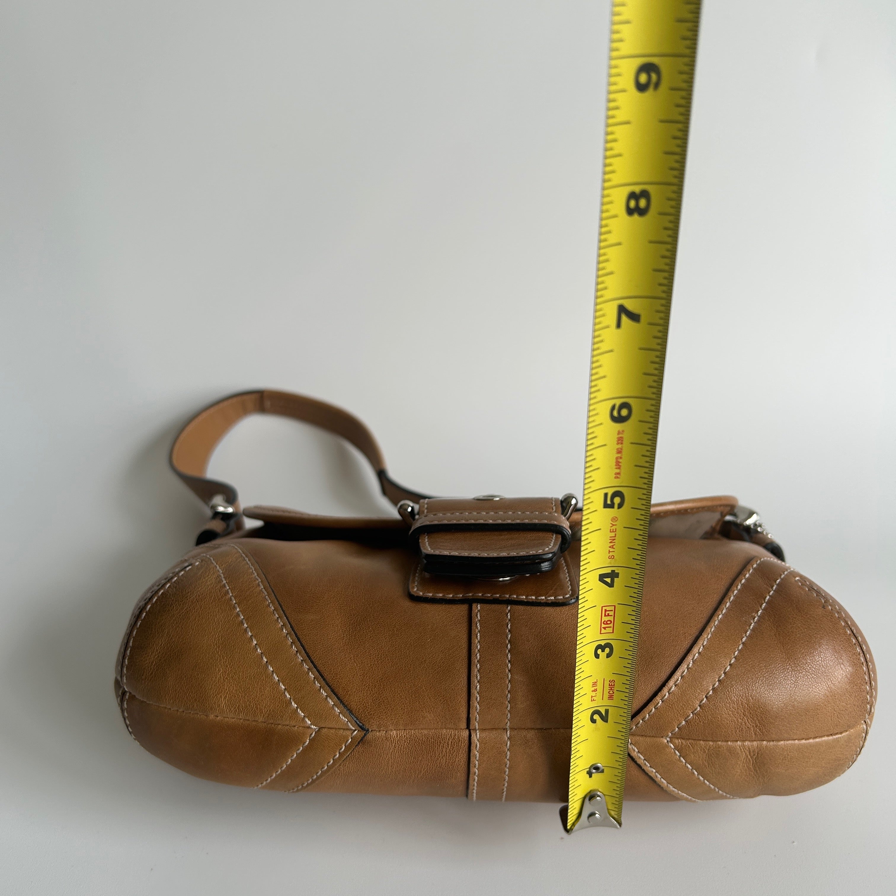 Coach Soho Tan Brown Leather Flap Shoulder Bag 9248 Good