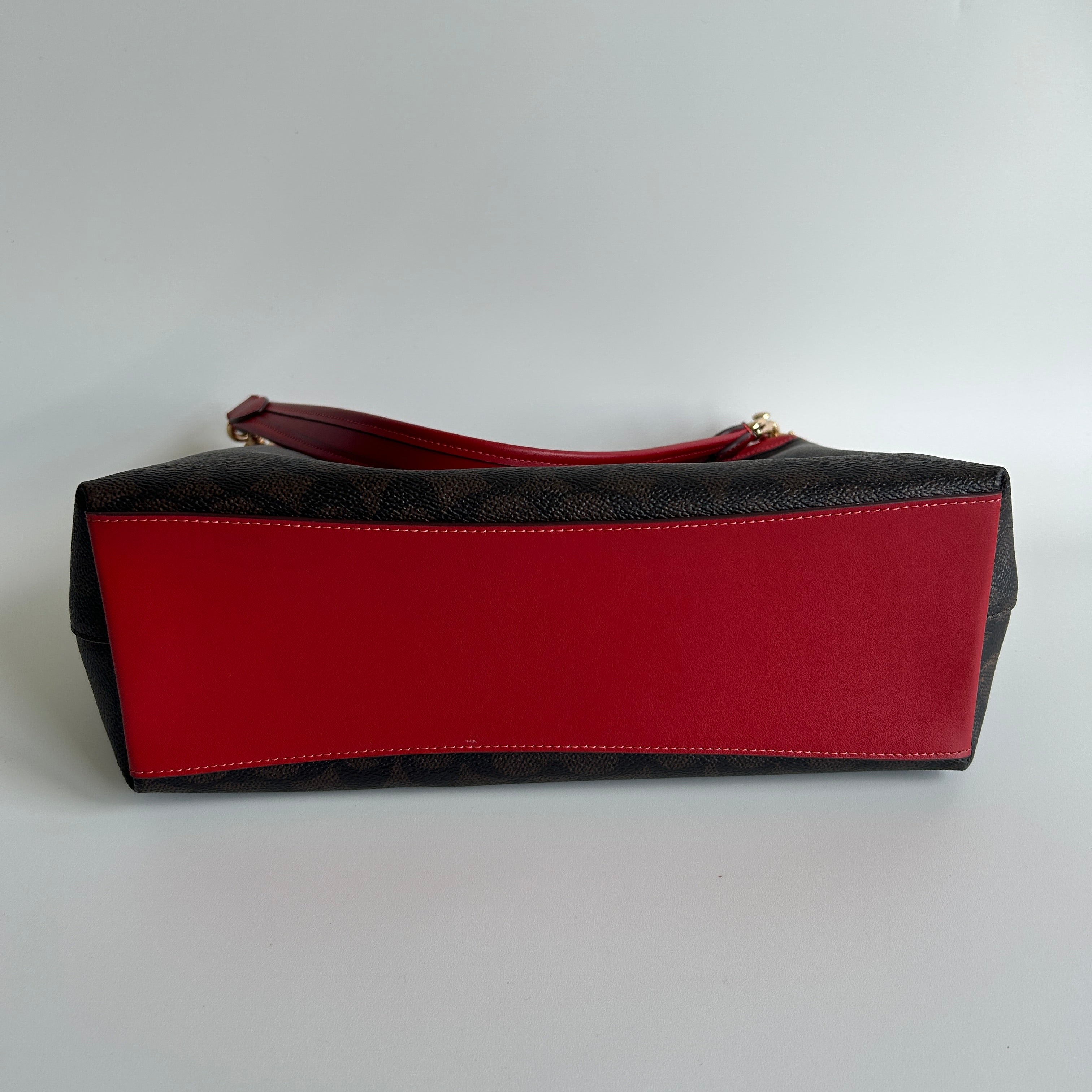 Coach Laurel Brown Red Signature Canvas Leather Shoulder Bag Excellent CV975