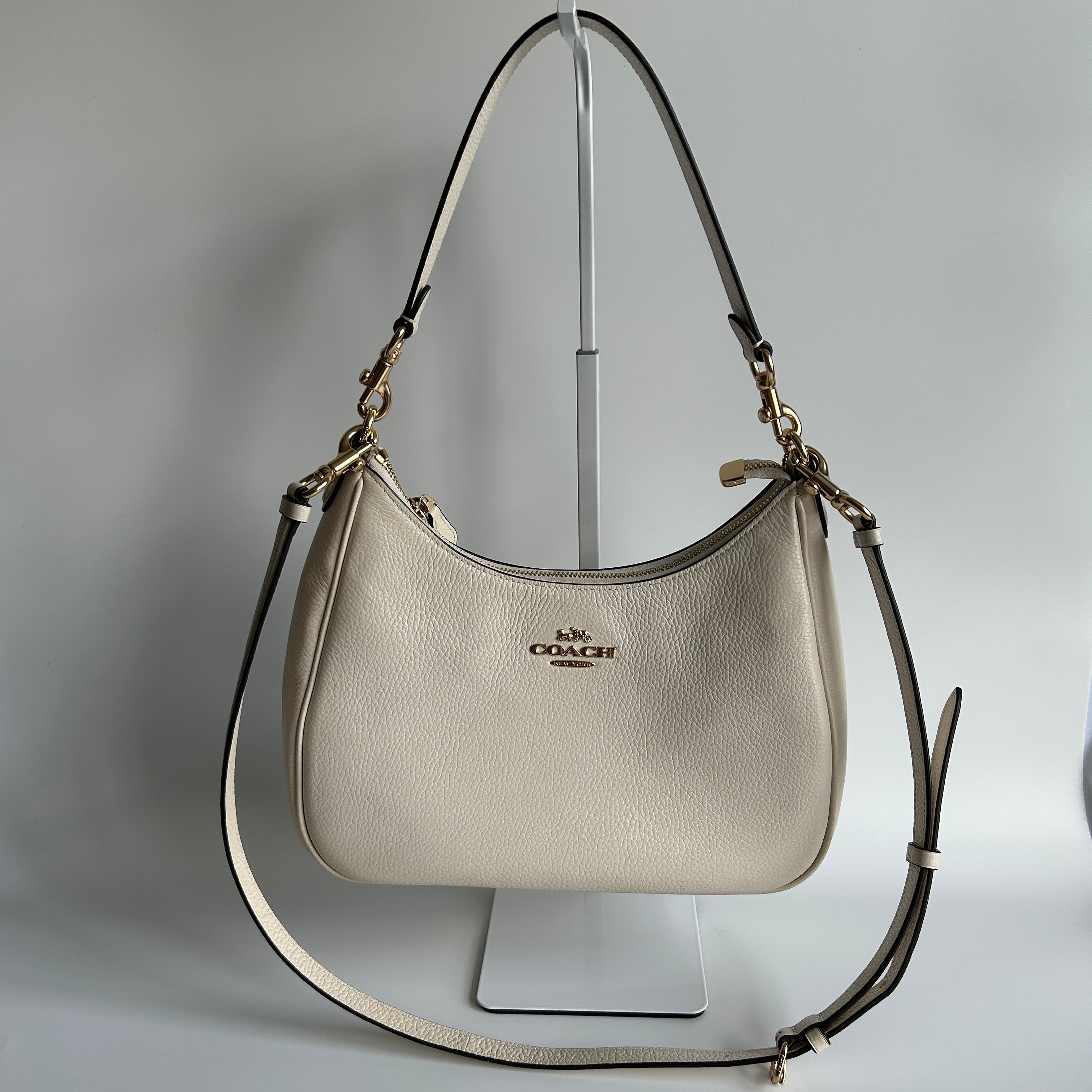 Coach Teri Hobo Chalk White Pebbled Leather Shoulder Bag Excellent