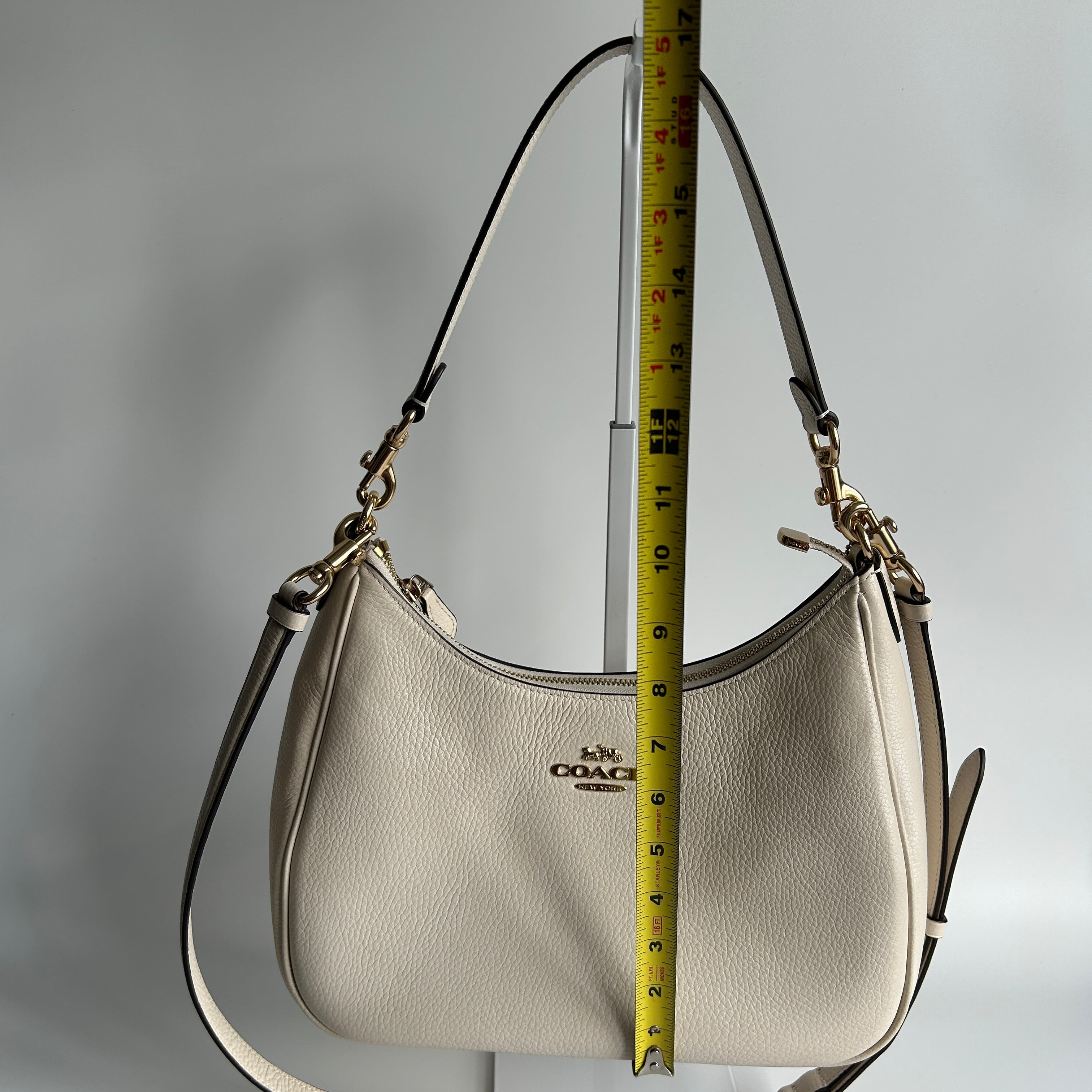 Coach Teri Hobo Chalk White Pebbled Leather Shoulder Bag Excellent