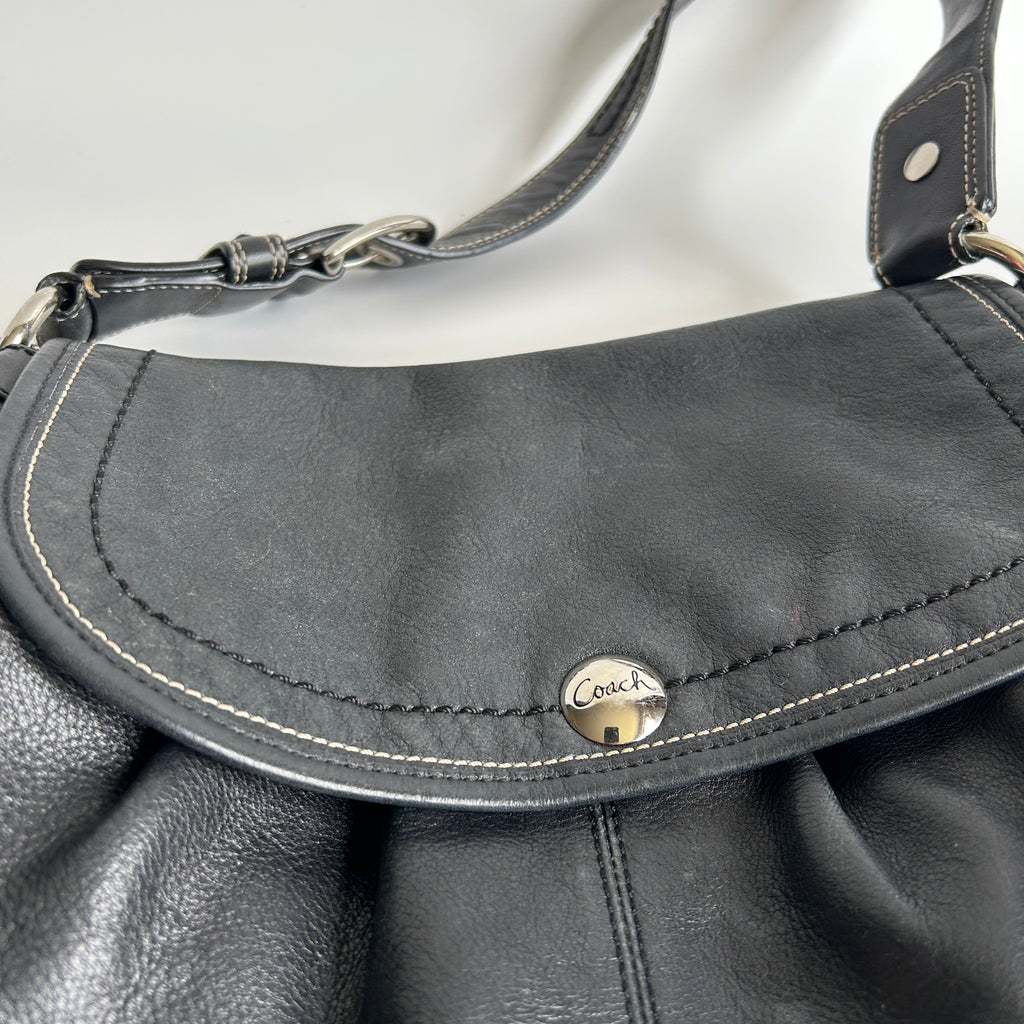 Coach Soho Pleated Flap Black Pebbled Leather Shoulder Bag Good