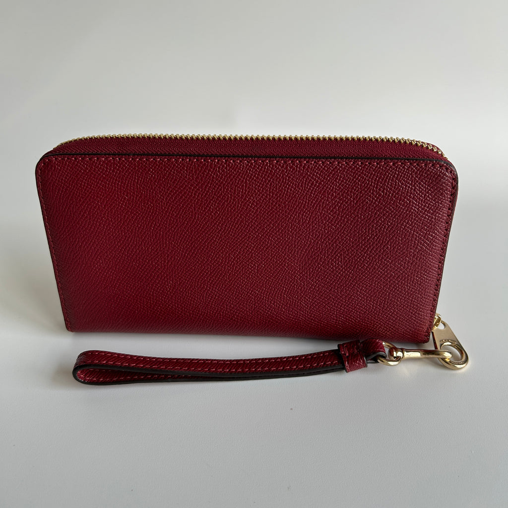 Coach Long Zip Around Wristlet Red Crossgrain Leather C4451 Excellent