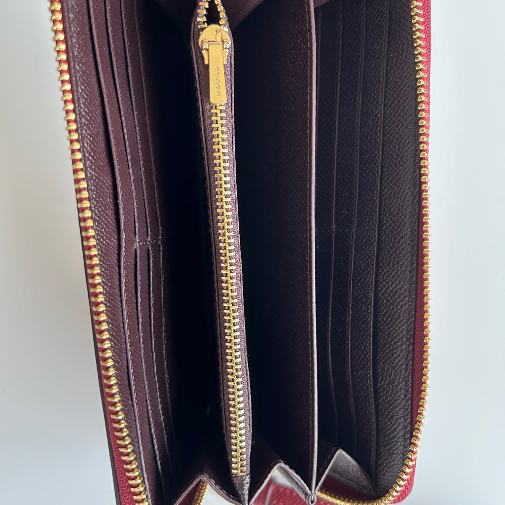 Coach Long Zip Around Wristlet Red Crossgrain Leather C4451 Excellent