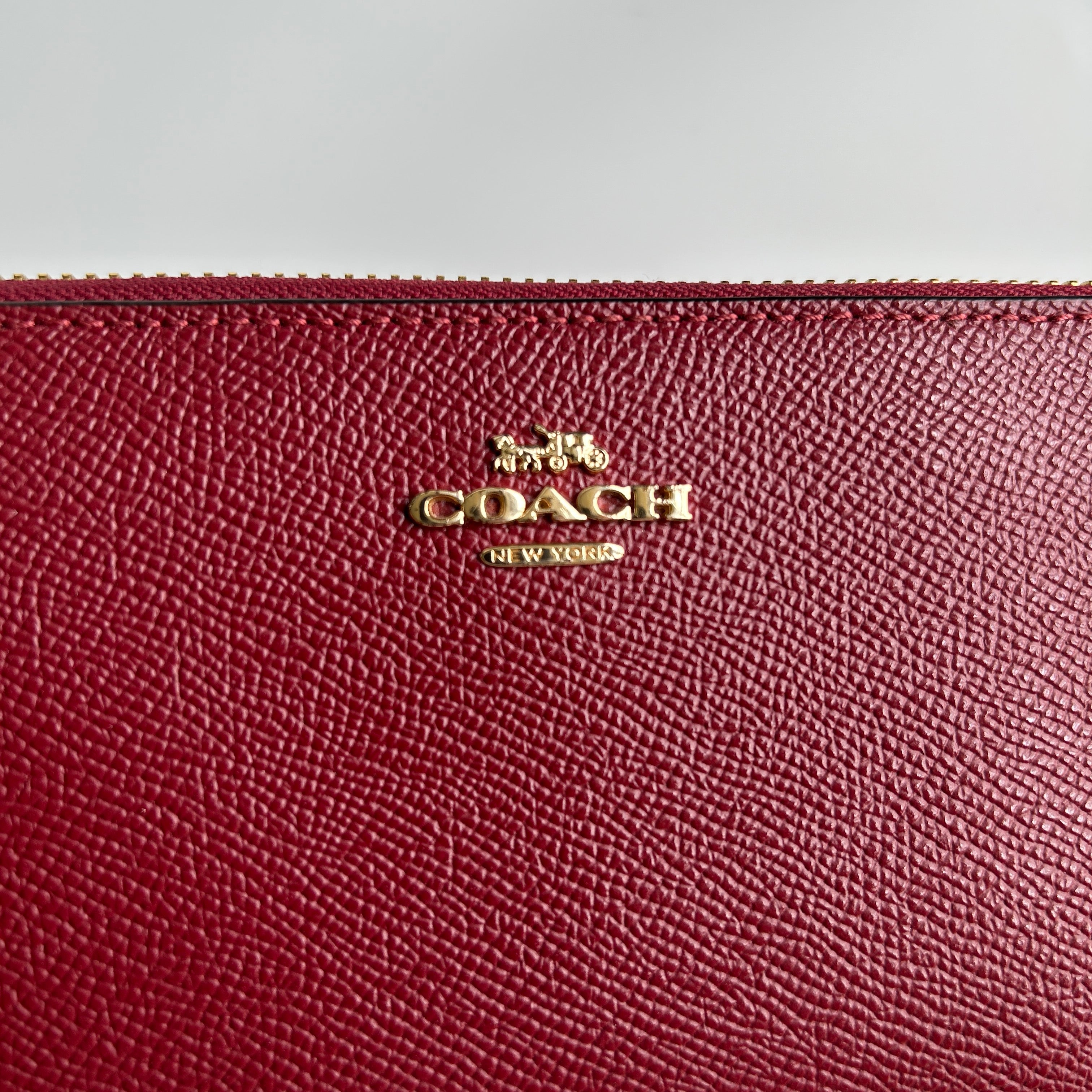 Coach Long Zip Around Wristlet Red Crossgrain Leather C4451 Excellent