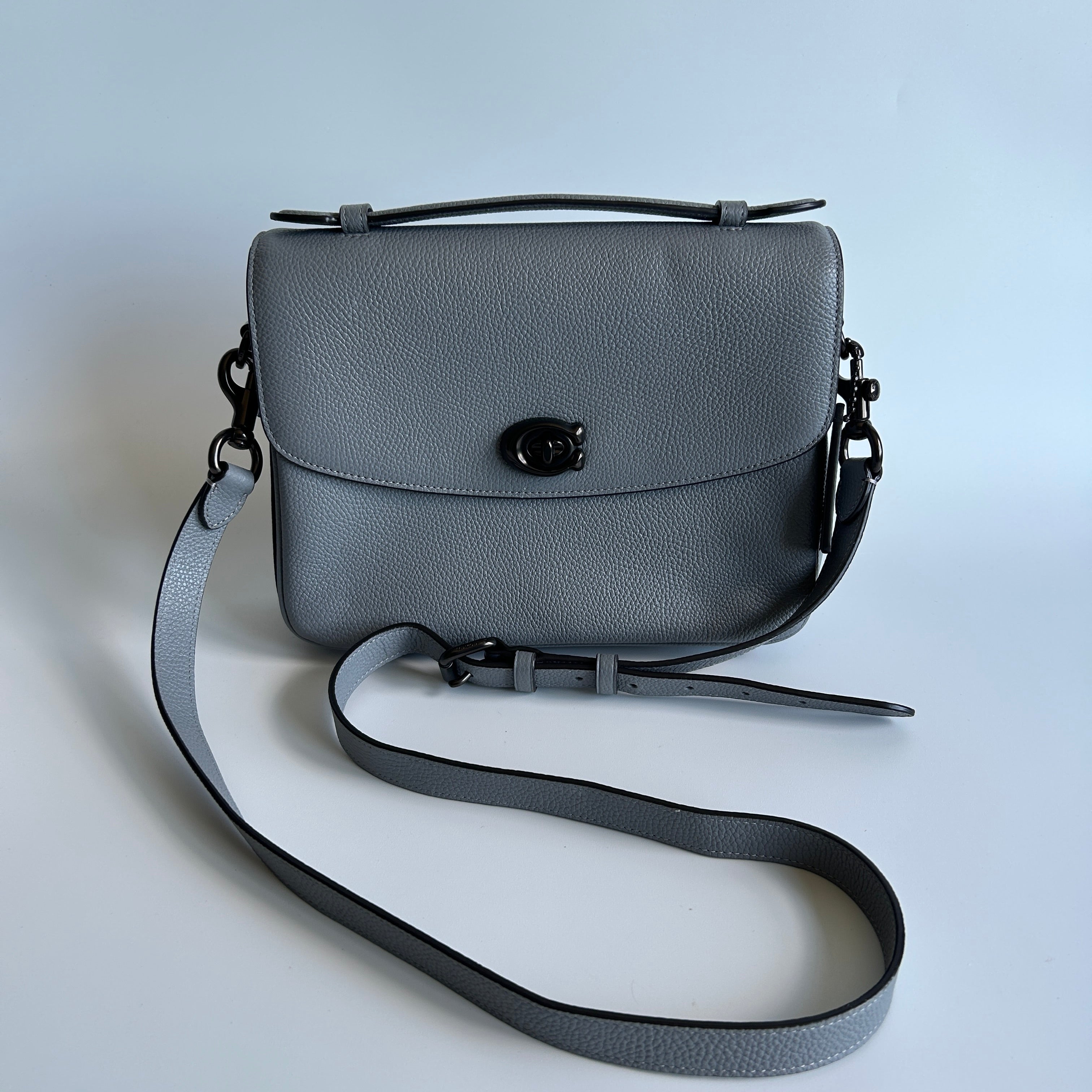 Coach Cassie Crossbody 19 Grey Pebbled Leather Shoulder Bag Good