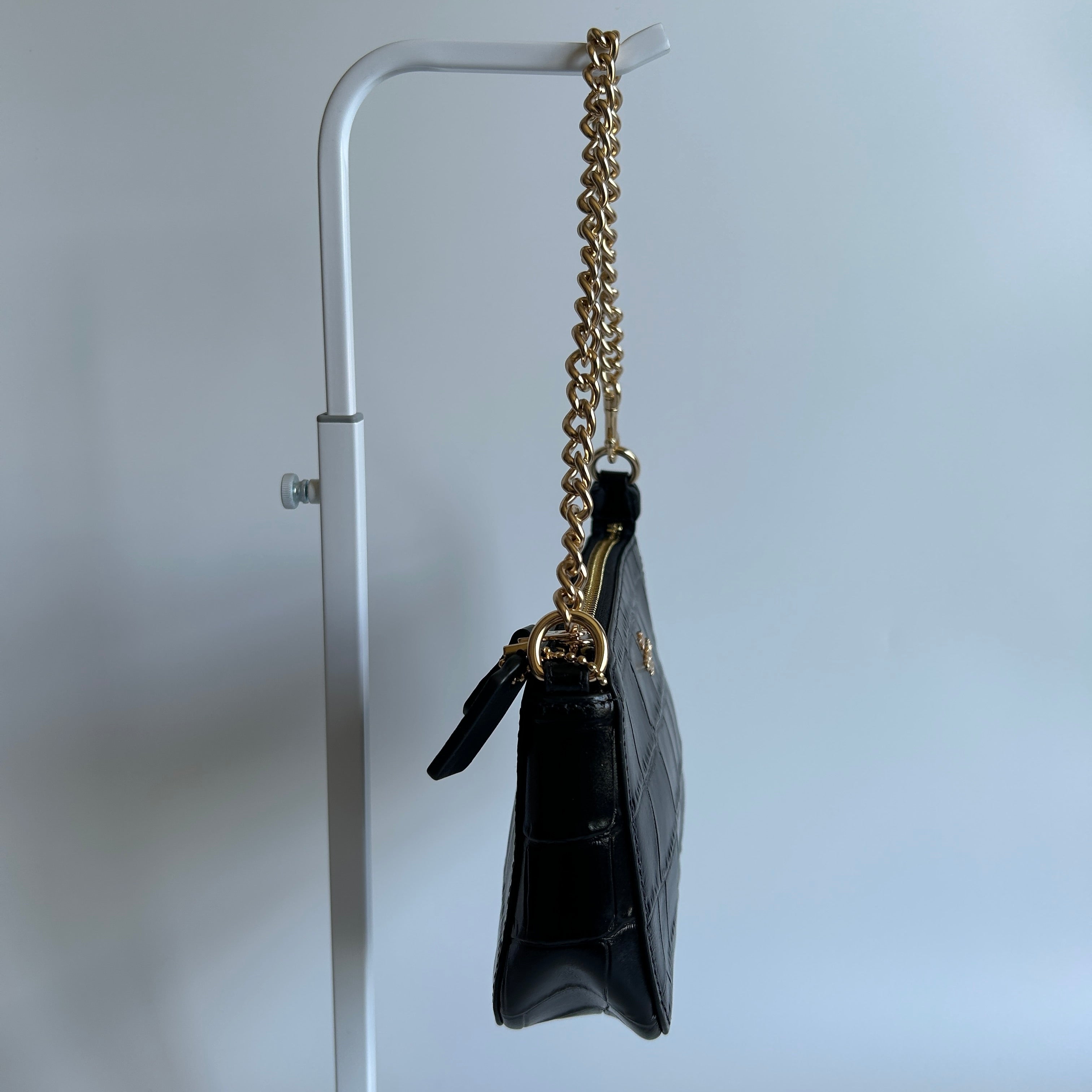 Coach Nolita 19 Black Crocodile Embossed Leather Wristlet Bag GOOD