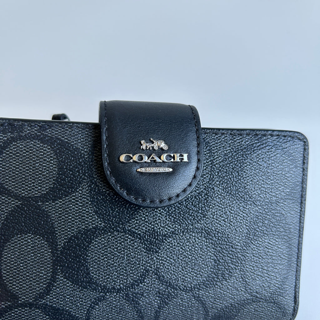 Coach Medium Corner Zip Wallet Black Charcoal Signature Canvas Leather Excellent