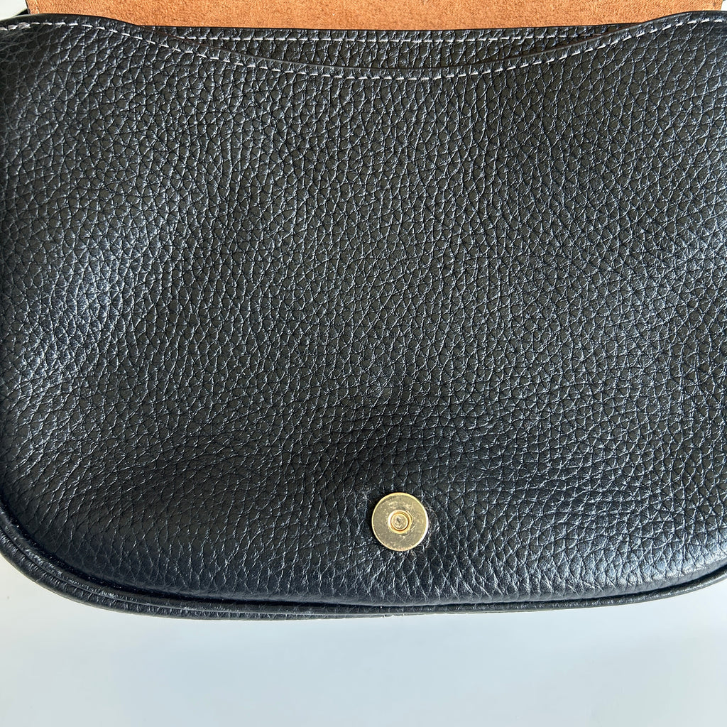 Coach Amelia Black Pebbled Leather Saddle Bag CP107 Excellent