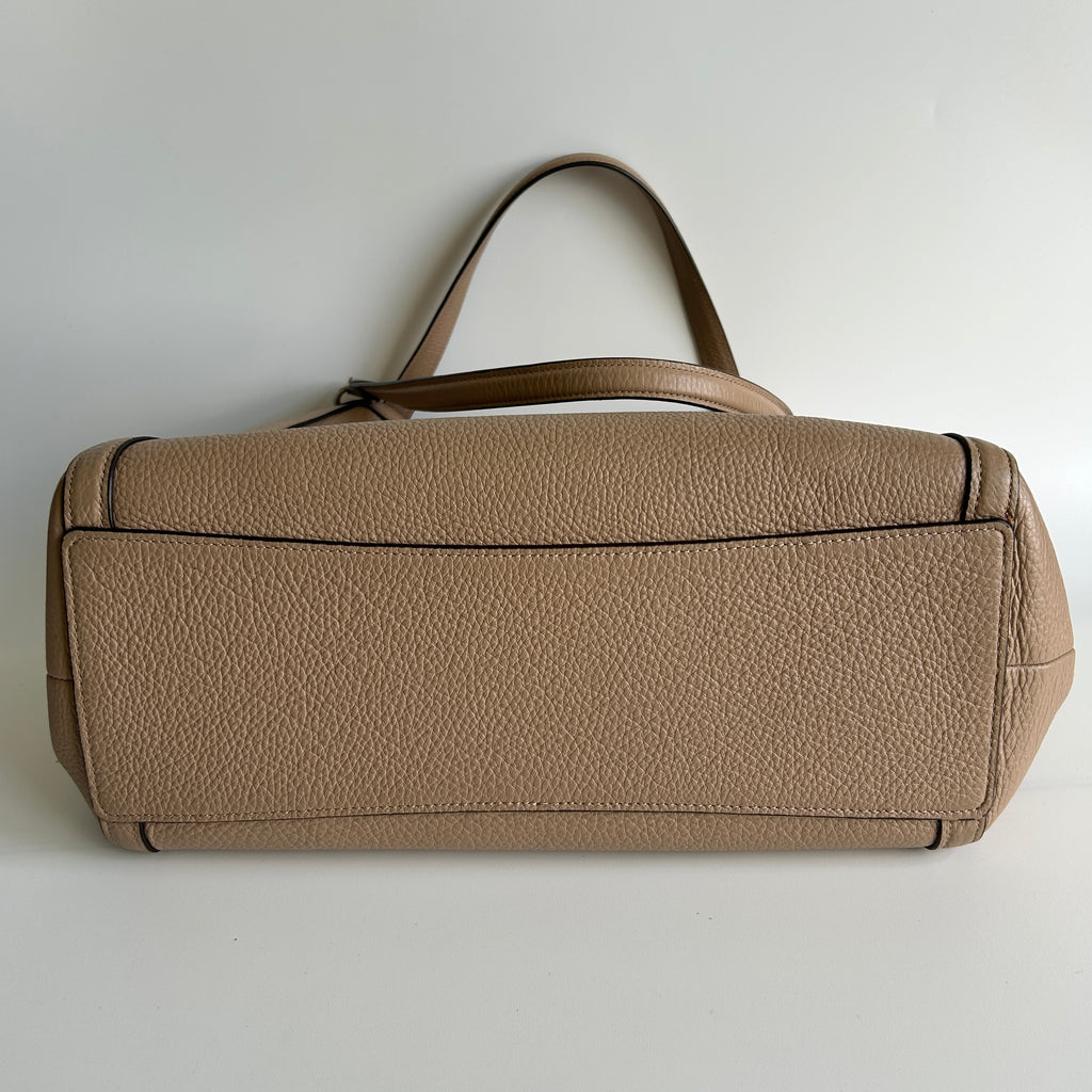 Coach Kristy Taupe Pebbled Leather Shoulder Bag Excellent