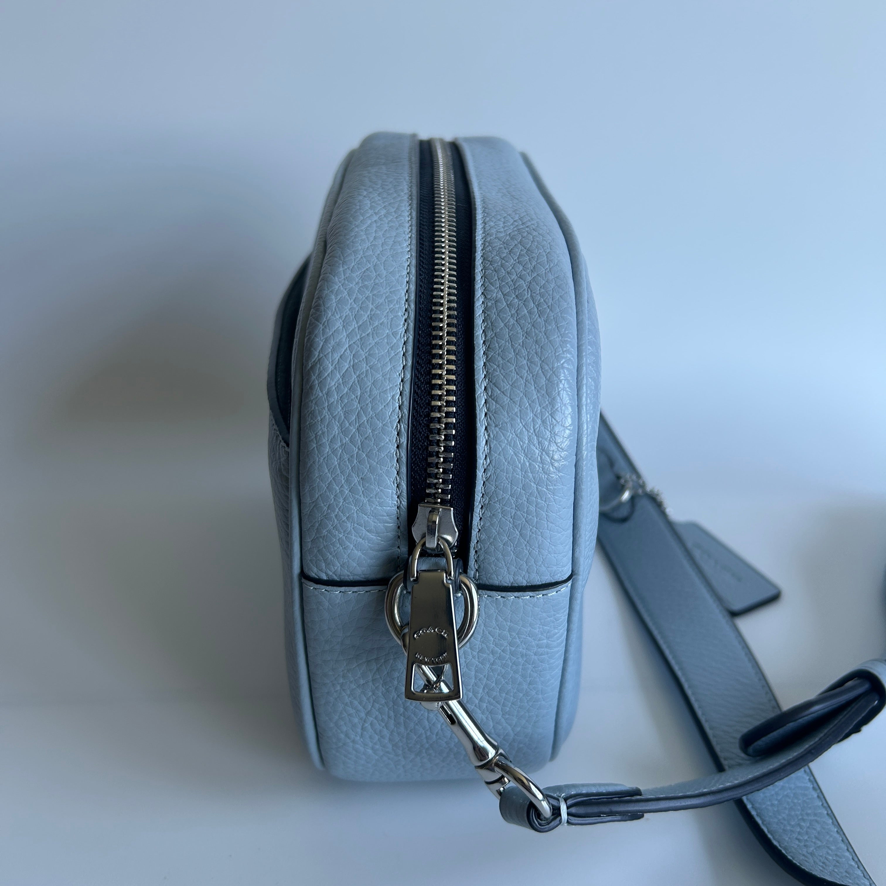 Coach Jamie Camera Bag Light Blue Pebbled Leather Crossbody Excellent